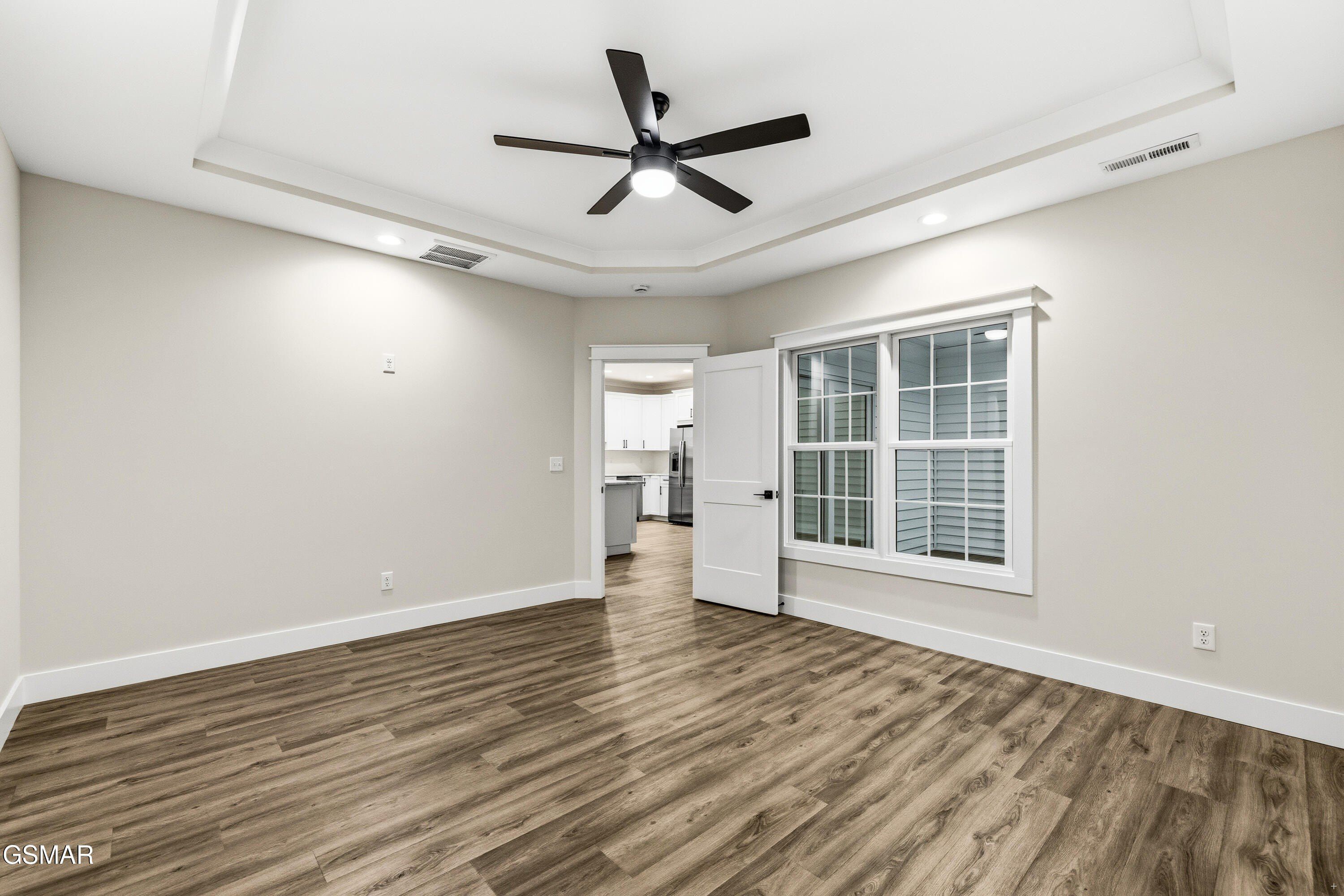 906 Fine Glen Drive. Sevierville, TN 37862
