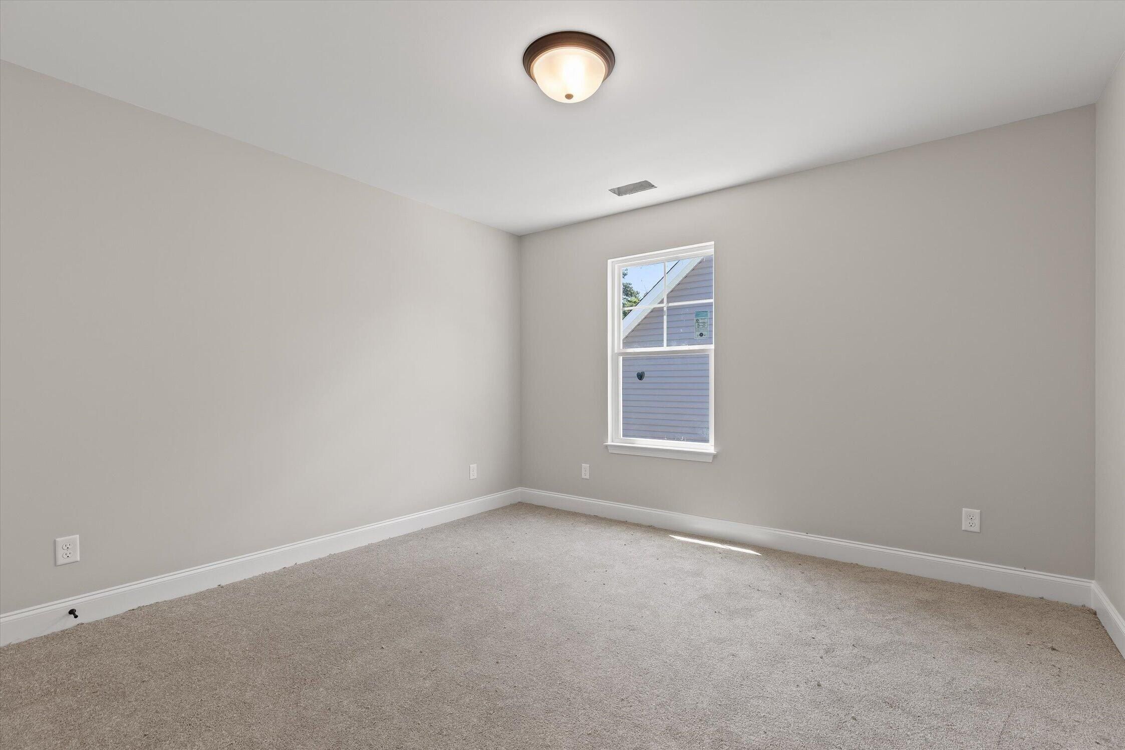1872 Oakvale Drive. Chattanooga, TN 37421