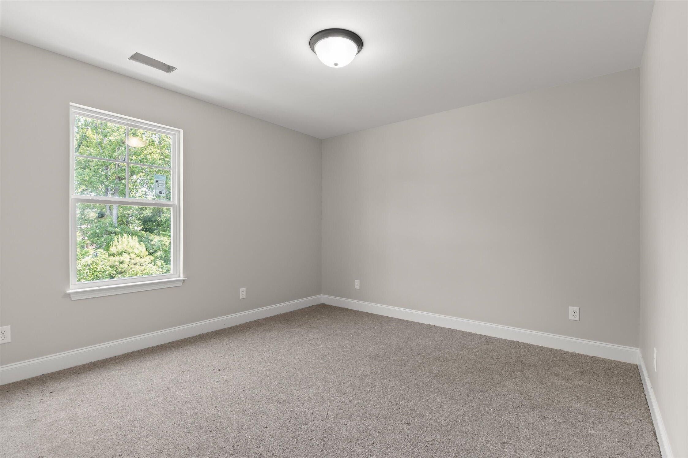 1872 Oakvale Drive. Chattanooga, TN 37421