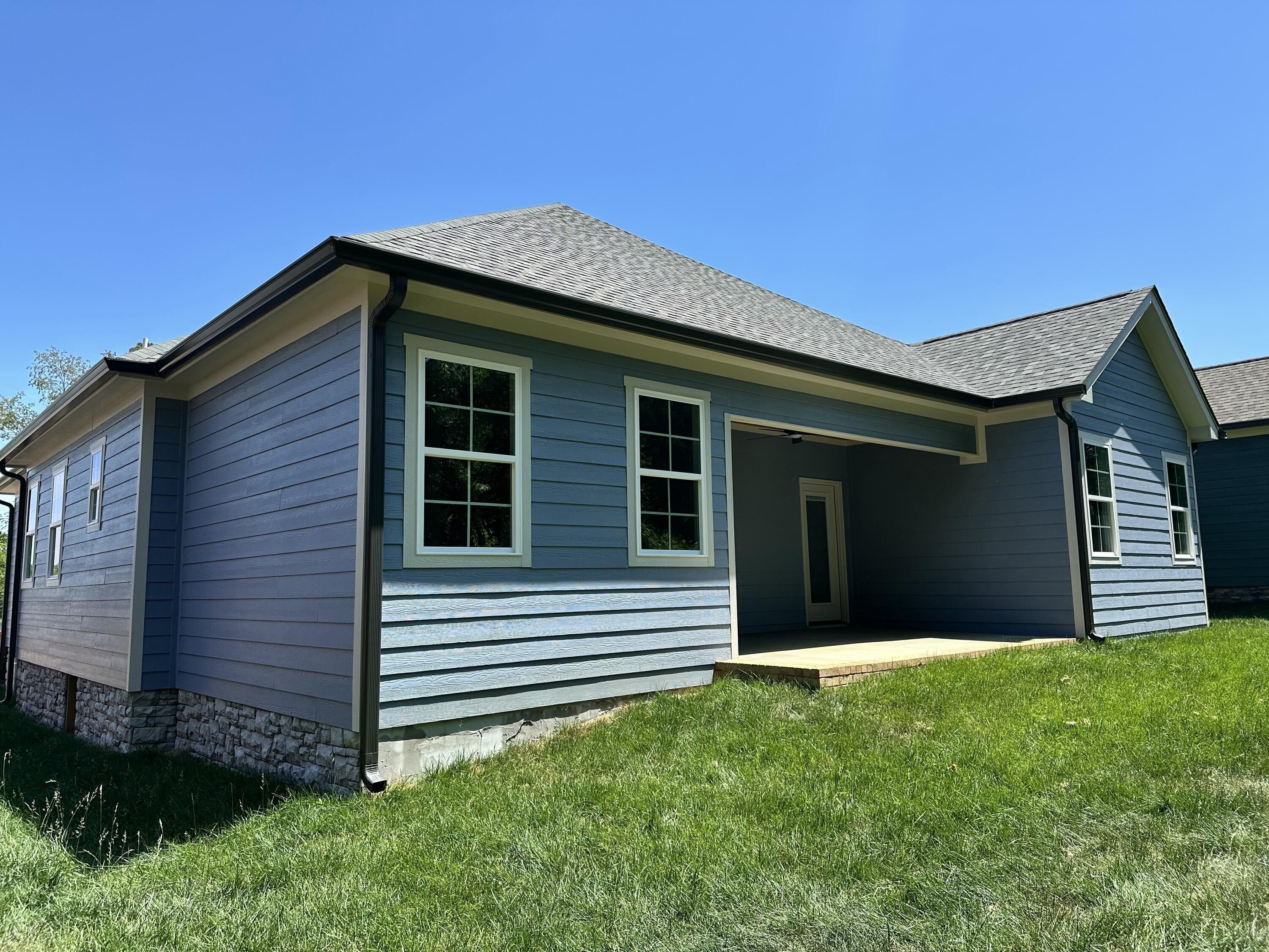 6823 Carnell Way. Chattanooga, TN 37421