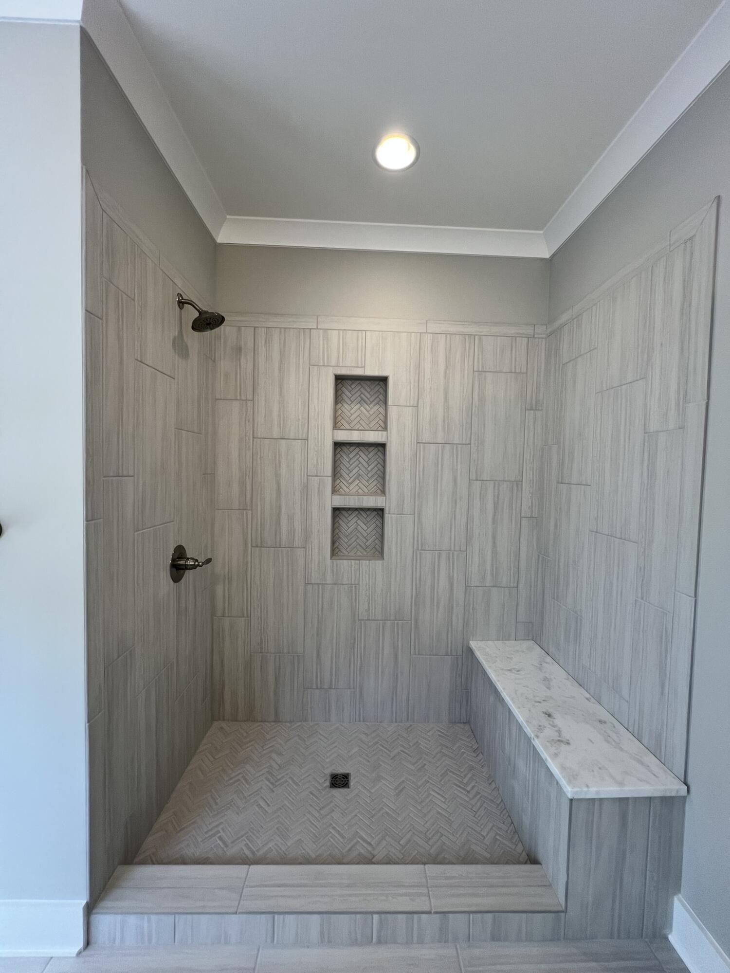 7077 Paxton Circle. Hixson, TN 37343