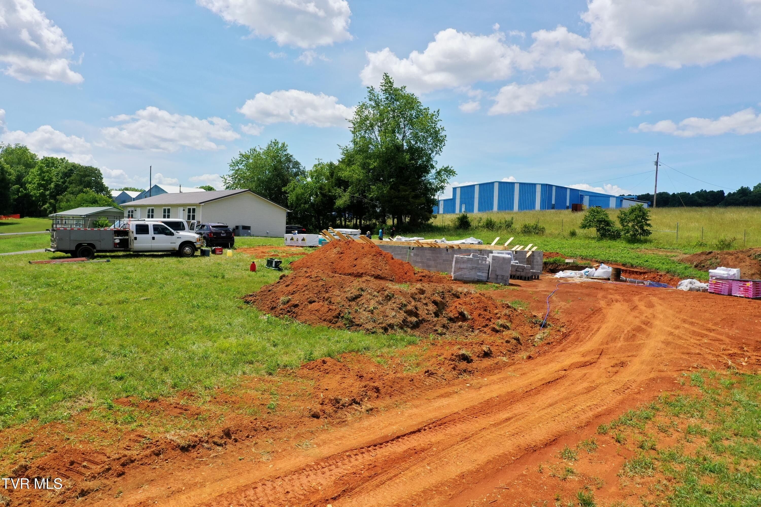 711 Tn346. Rogersville, TN 37857