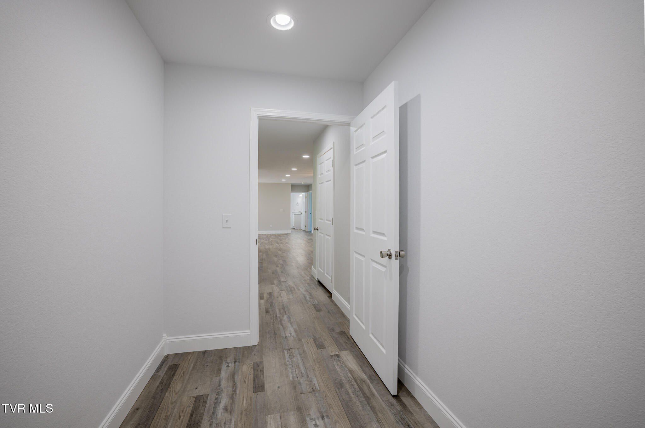 209 Farmington Drive. Greeneville, TN 37743