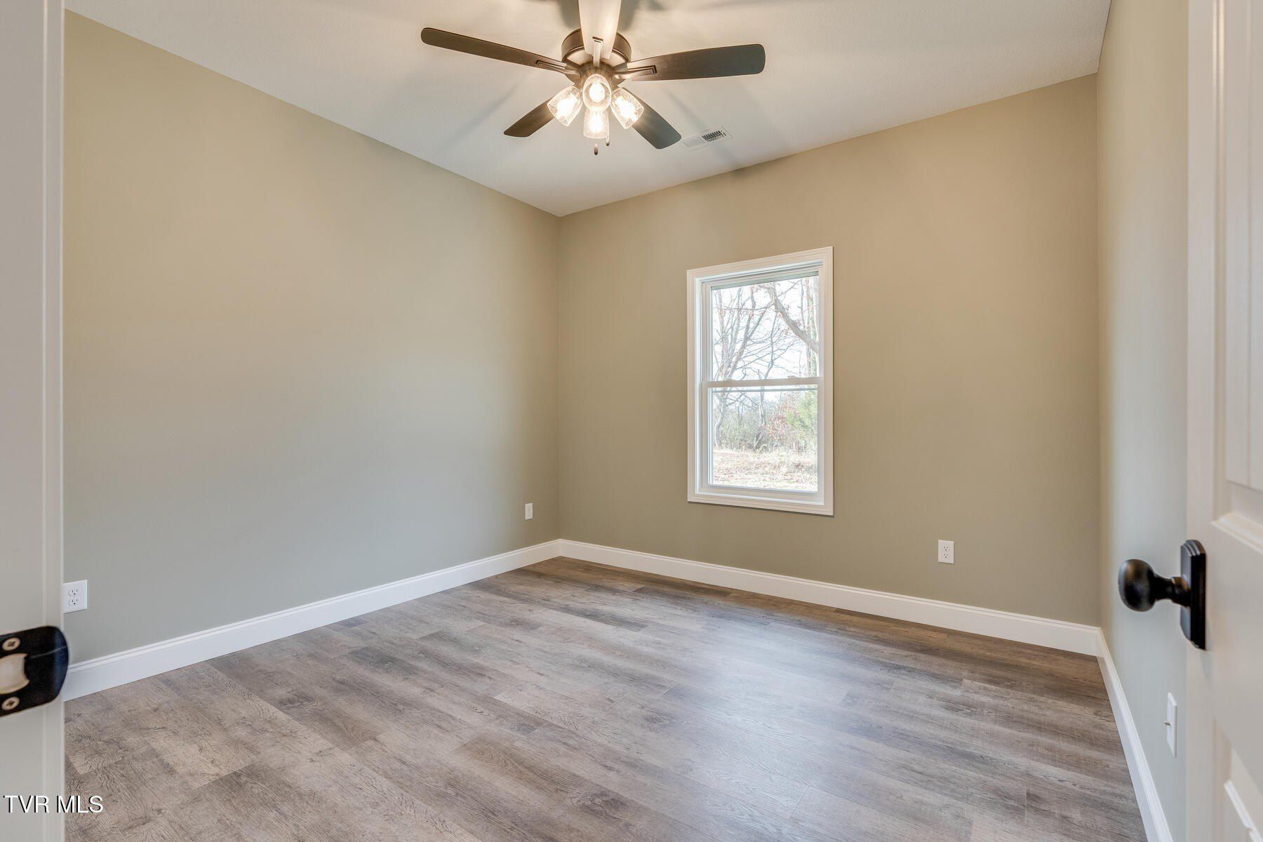 118 Emerald Drive. Greeneville, TN 37745
