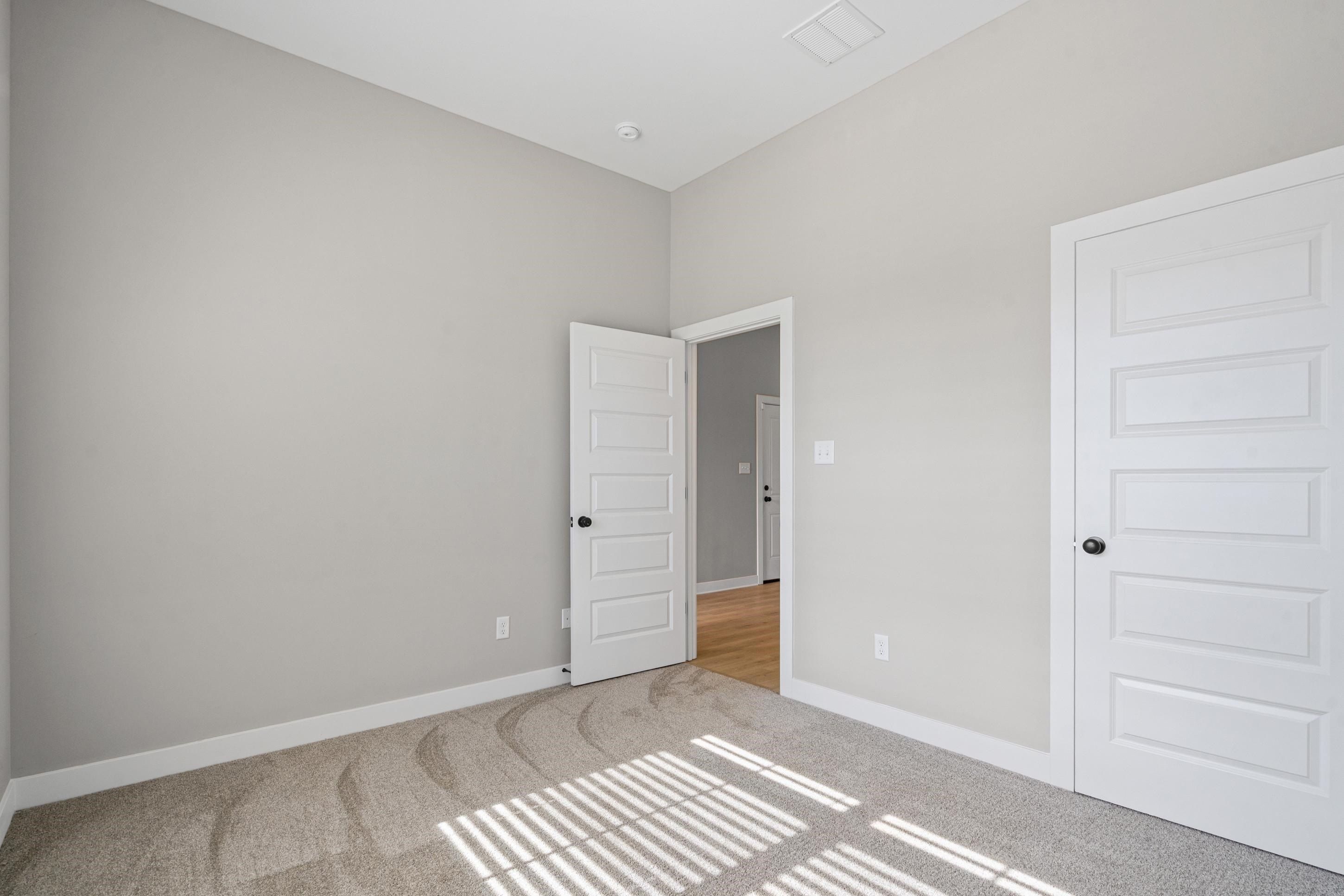 Kemrock Dr S. Cordova, TN 38018