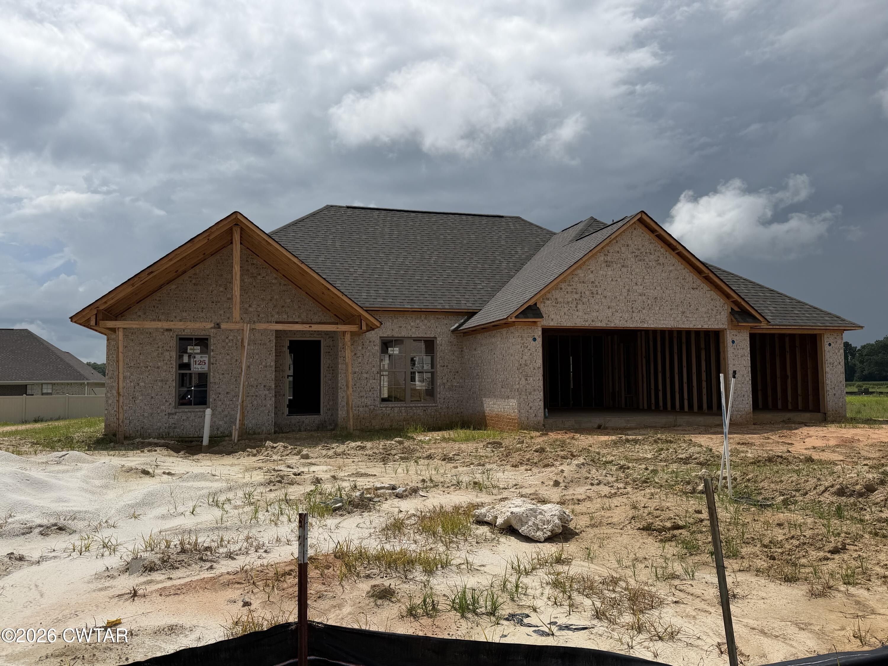 Ridge Cove. Medina, TN 38355
