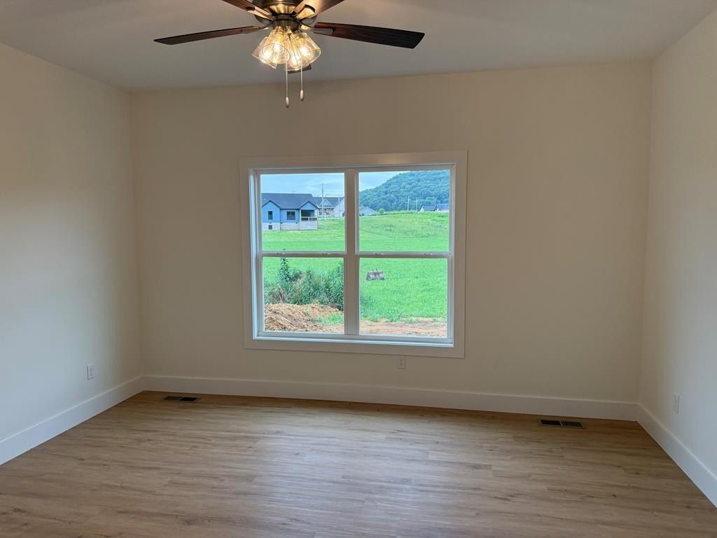 439 Harleys Ridge. Sparta, TN 38583