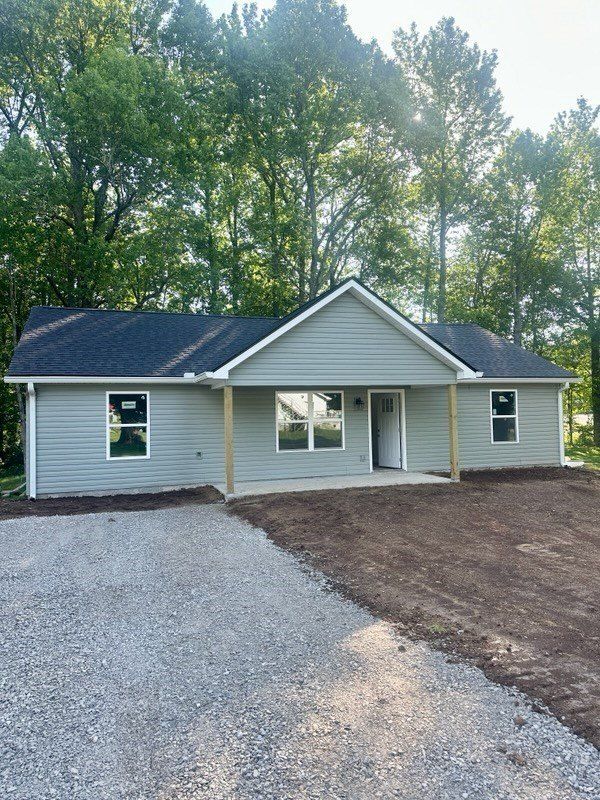 218 E Peter Ave. Monterey, TN 38574