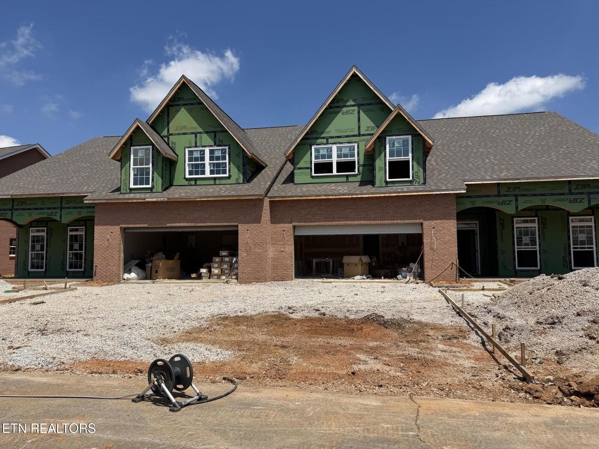 3829 Honeytree Lane. Knoxville, TN 37938
