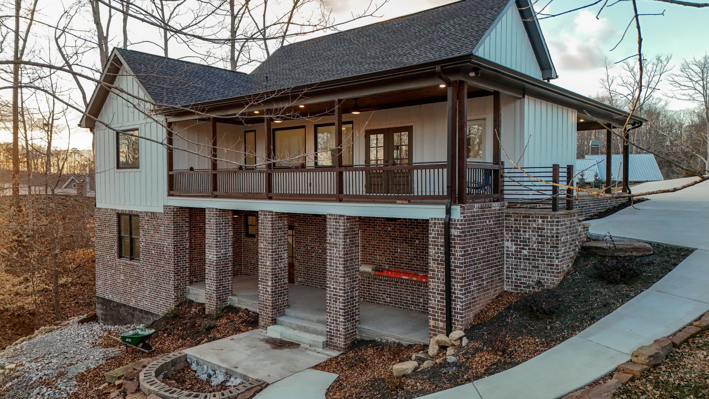 463 Waterfront Way. Ten Mile, TN 37880