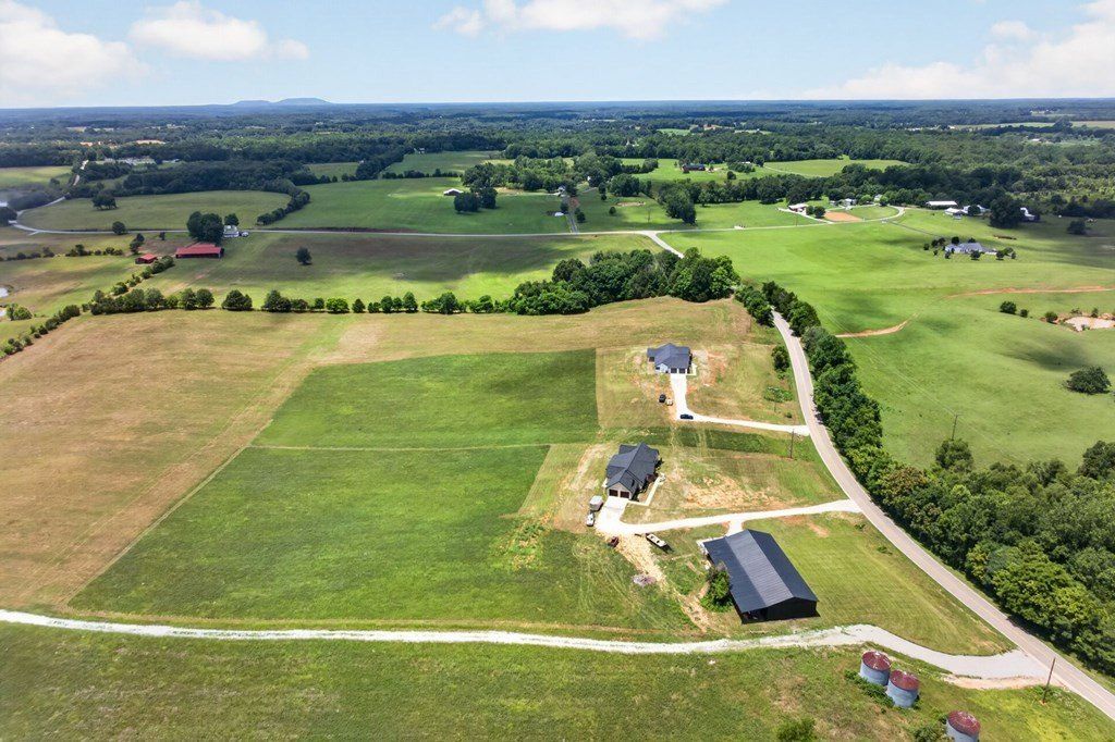 4169 Gum Springs Mountain Rd. Sparta, TN 38583