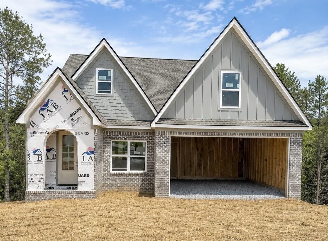 5681 Skyla S Way. Ooltewah, TN 37363