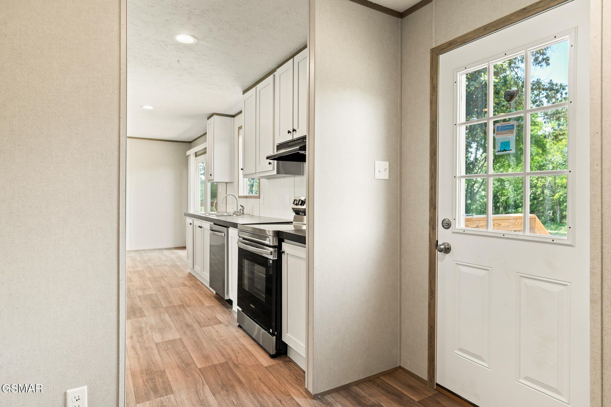 147 Hill Loop Rd. Madisonville, TN 37354
