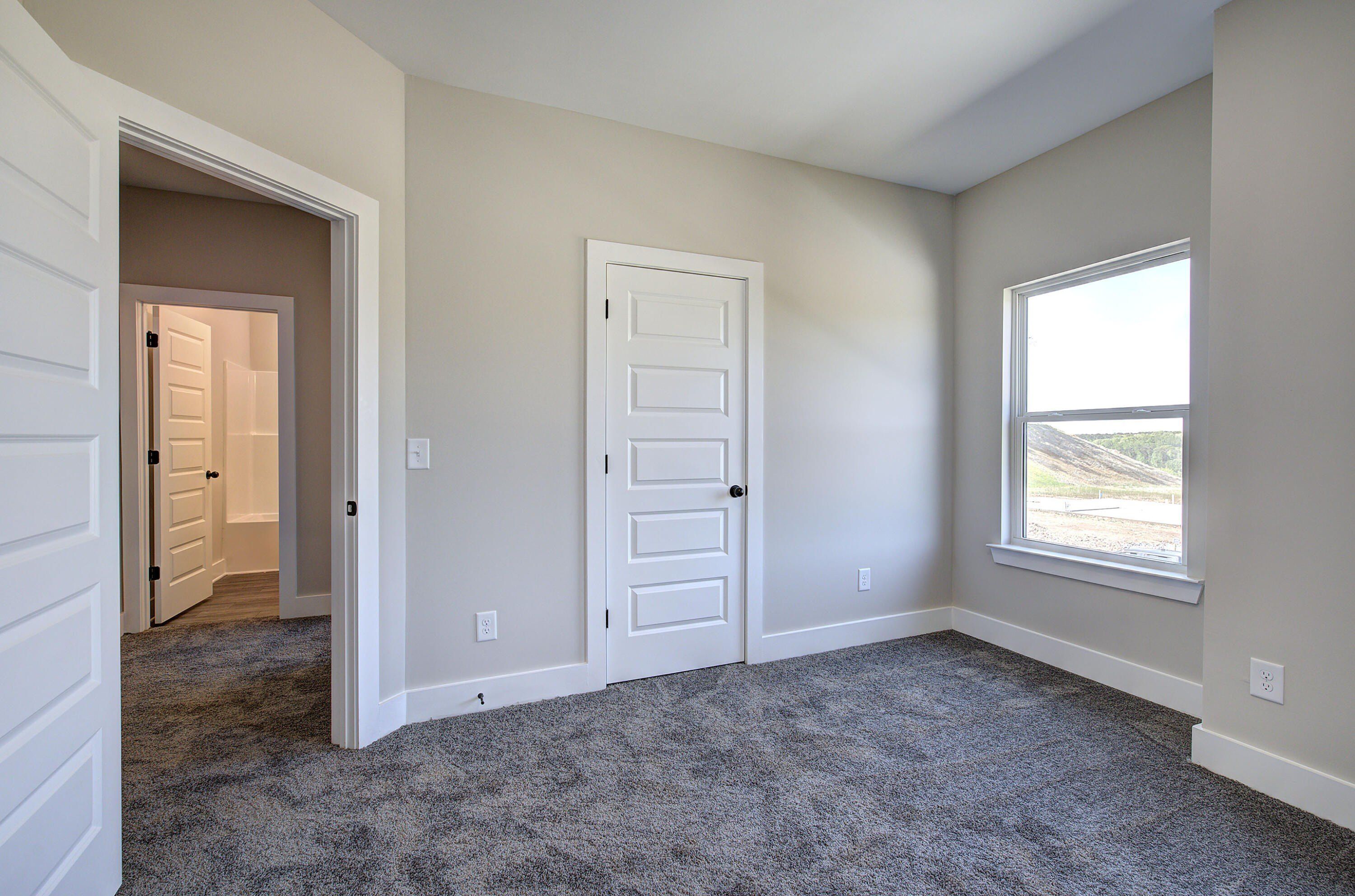 6634 Dharma Loop. Chattanooga, TN 37412