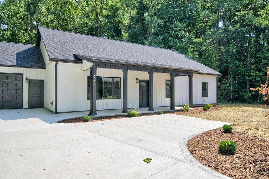 282 Kenway Street. Cookeville, TN 38501