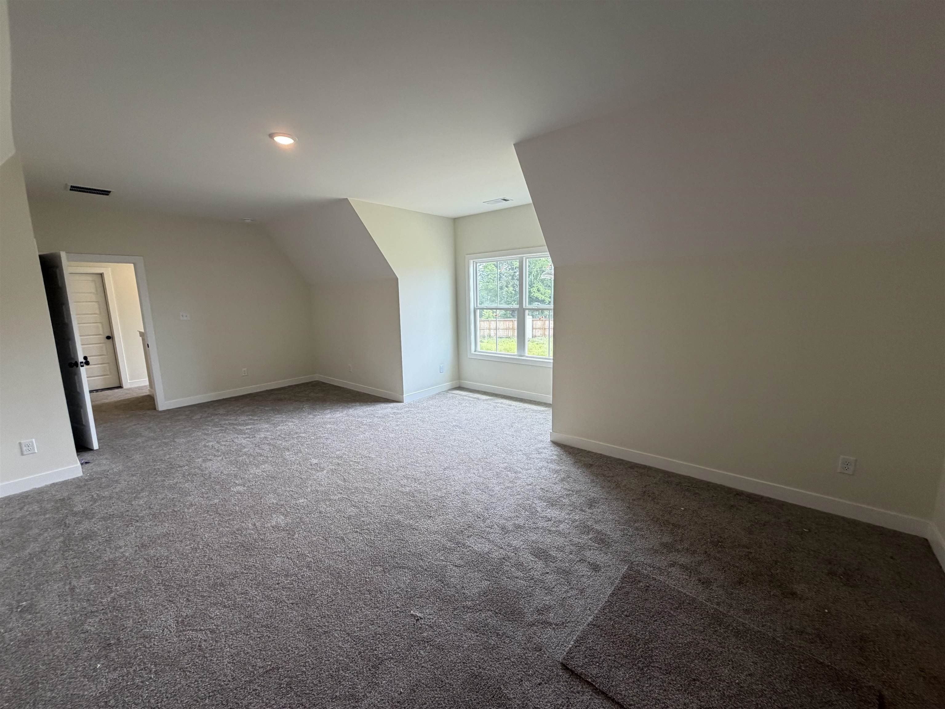 9991 Buttercup Cv. Lakeland, TN 38002