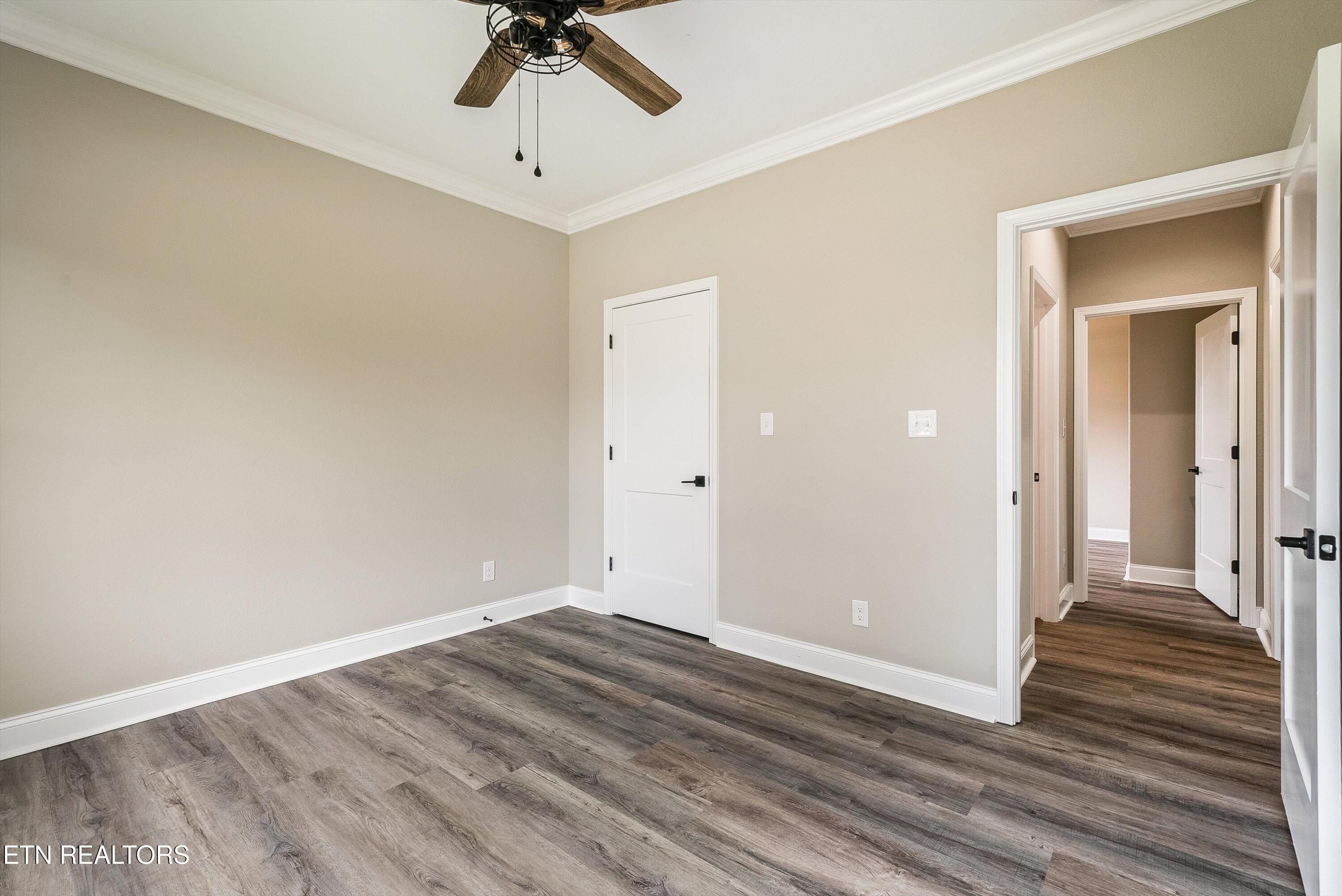 5109 Gregory Rd. Greenback, TN 37742