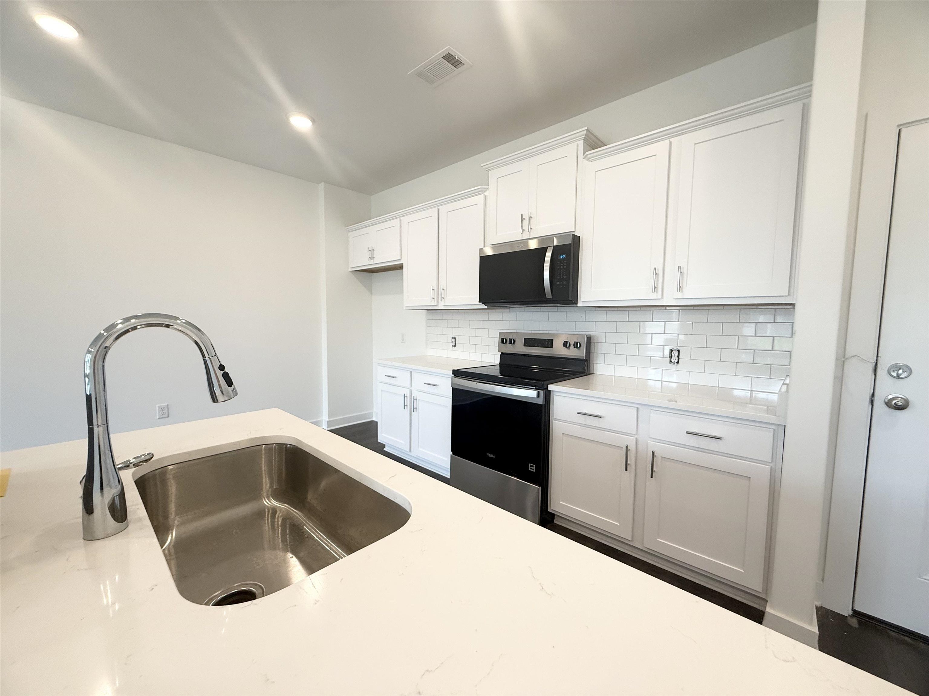 3053 Portage Dr. Bartlett, TN 38135