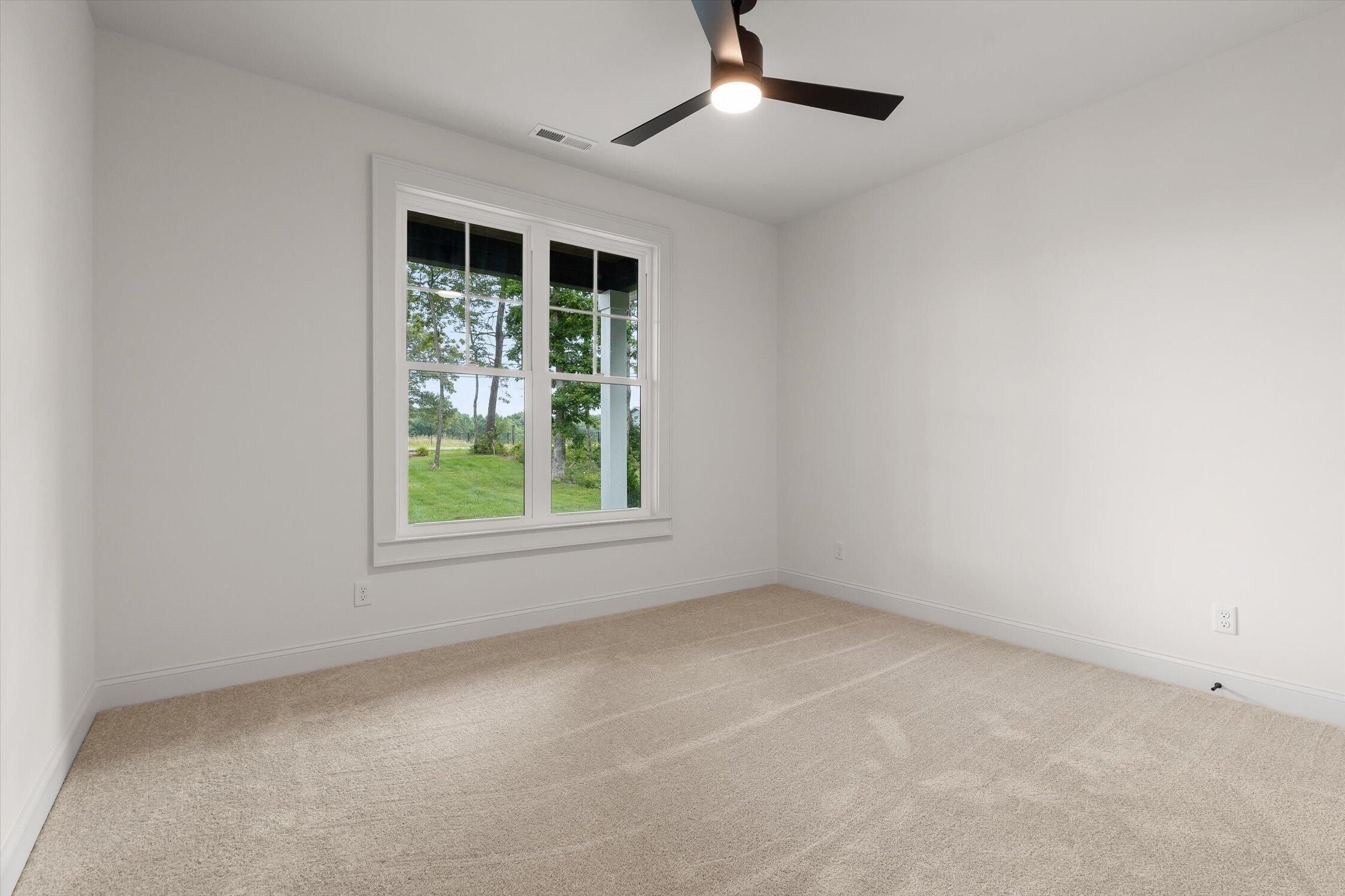 2772 Mowbray Pike. Soddy Daisy, TN 37379