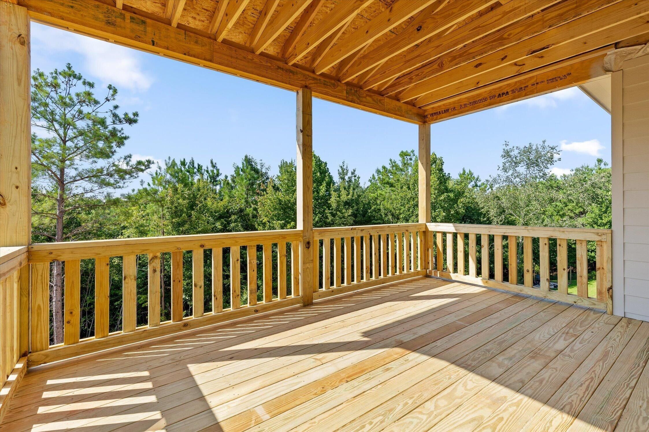 2139 River Watch Drive. Soddy Daisy, TN 37379