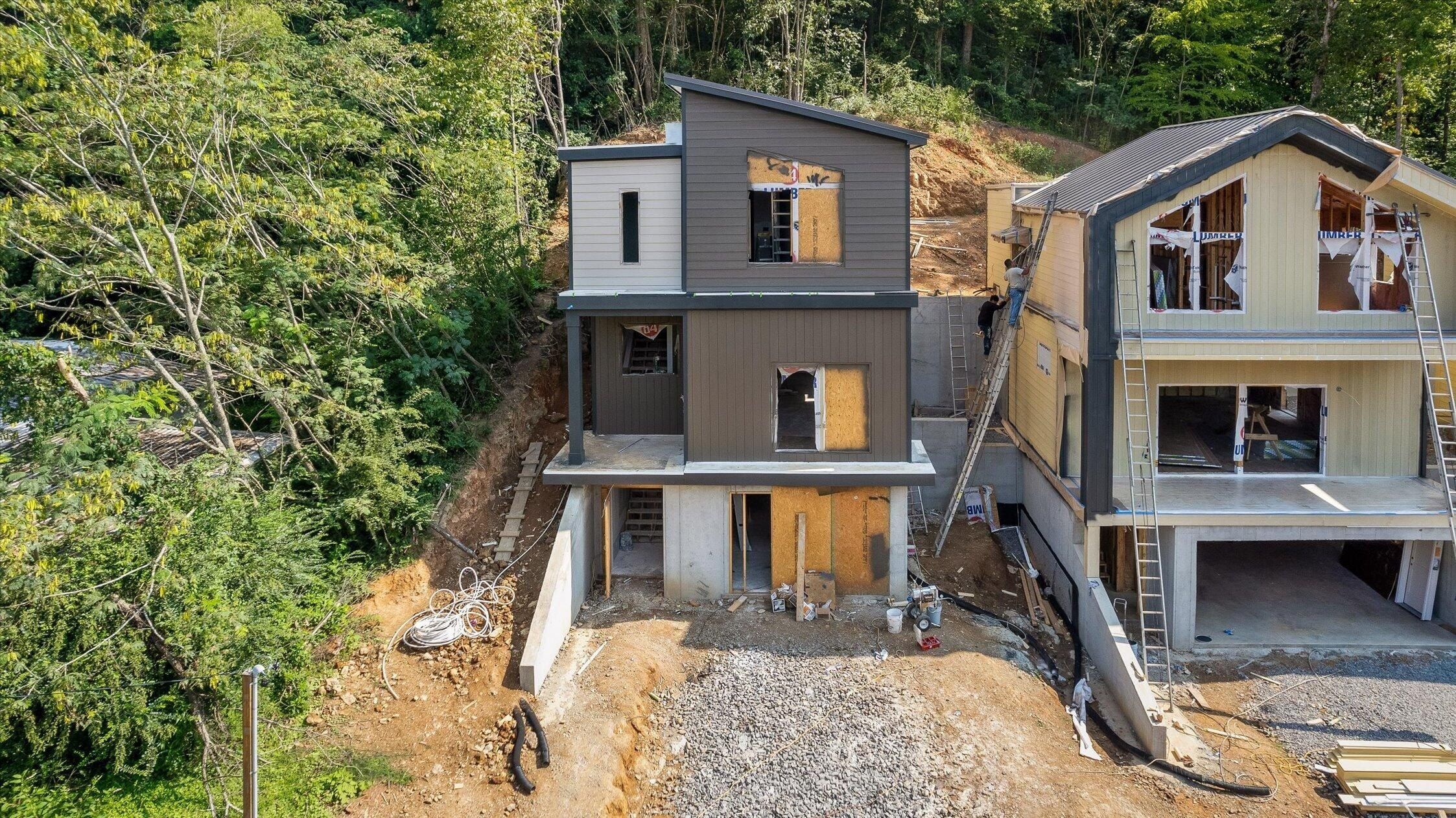 206 Lullwater Road. Chattanooga, TN 37415