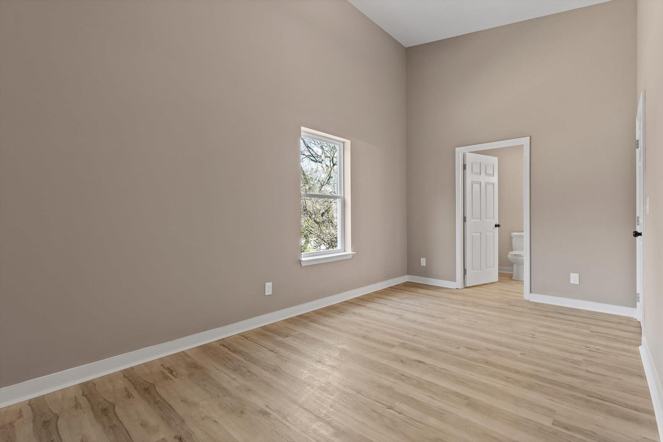 3903 Meadow Lane. Chattanooga, TN 37406
