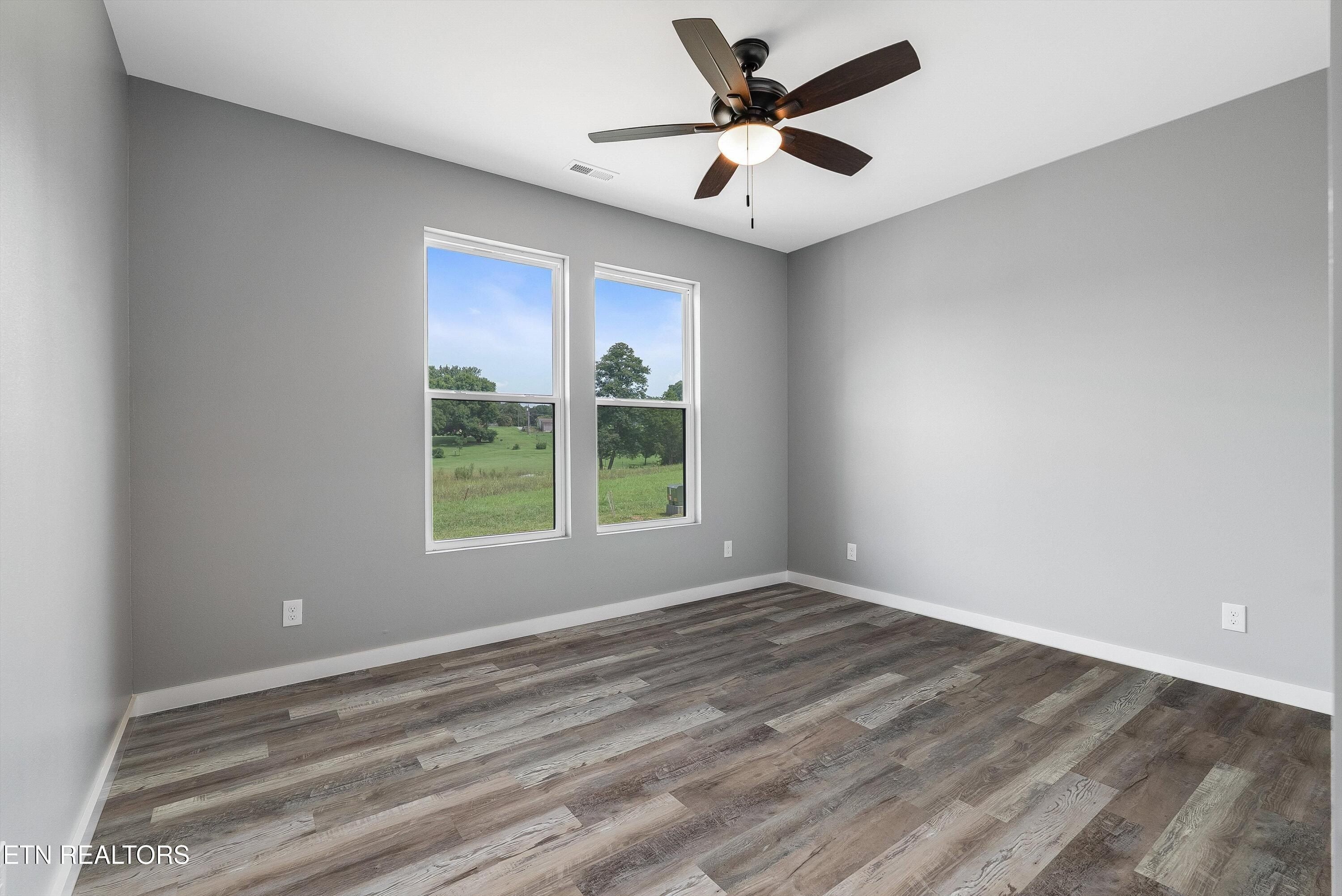 898 Brick Mill Rd. Maryville, TN 37801