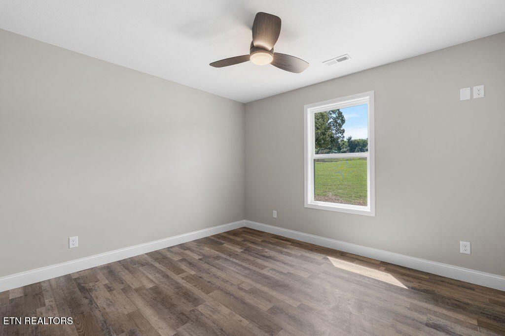 5700 Old Niles Ferry Pike. Greenback, TN 37742