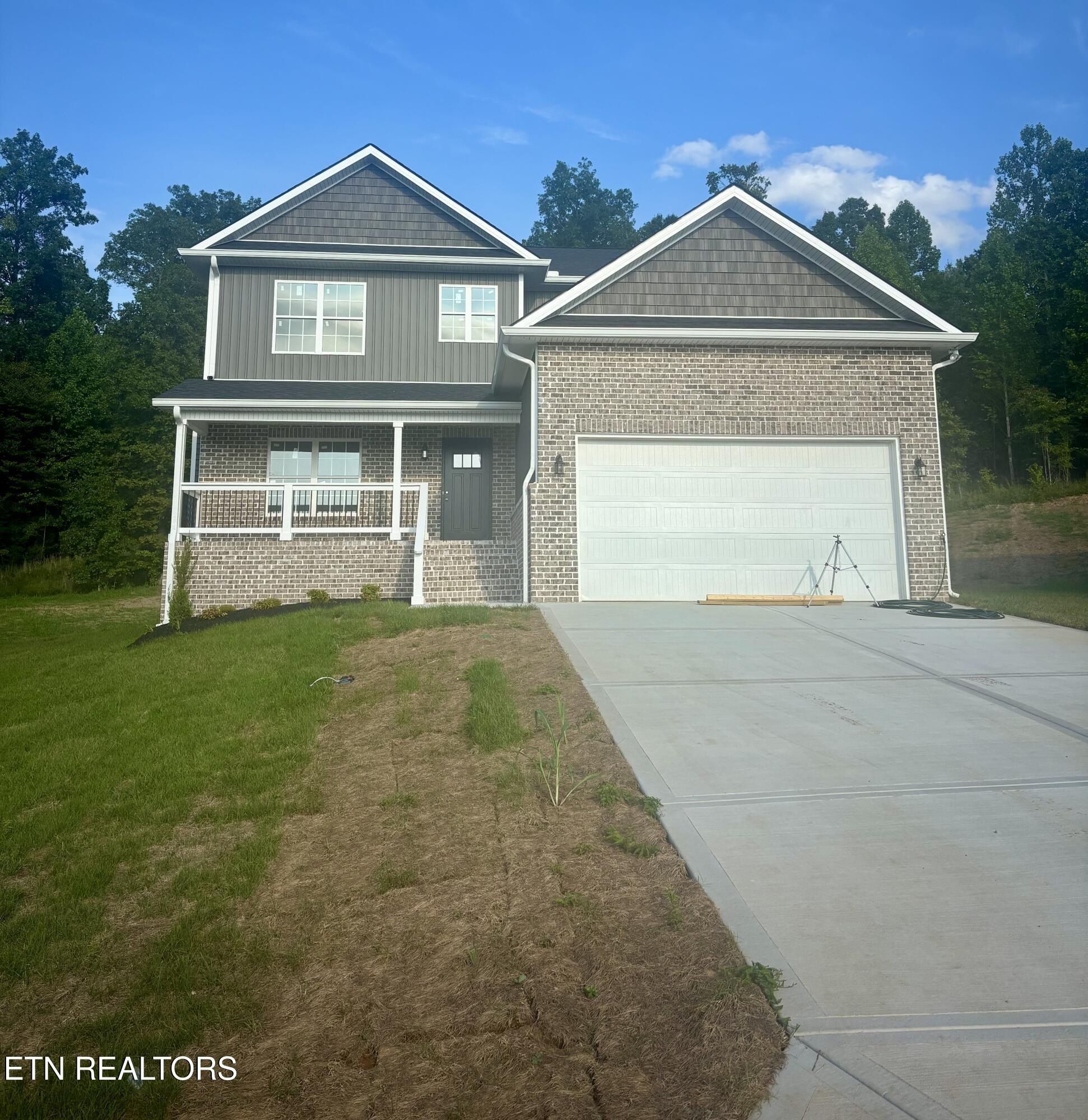 485 Eastland Park Drive. Blaine, TN 37709