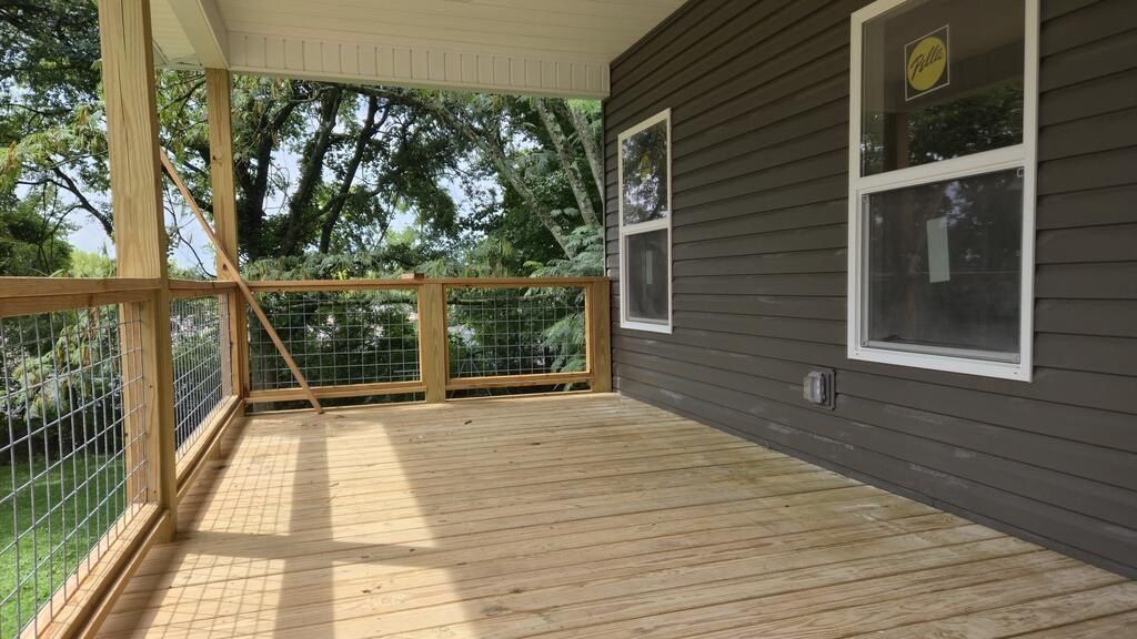 1807 W Lee Ave. Cookeville, TN 38501