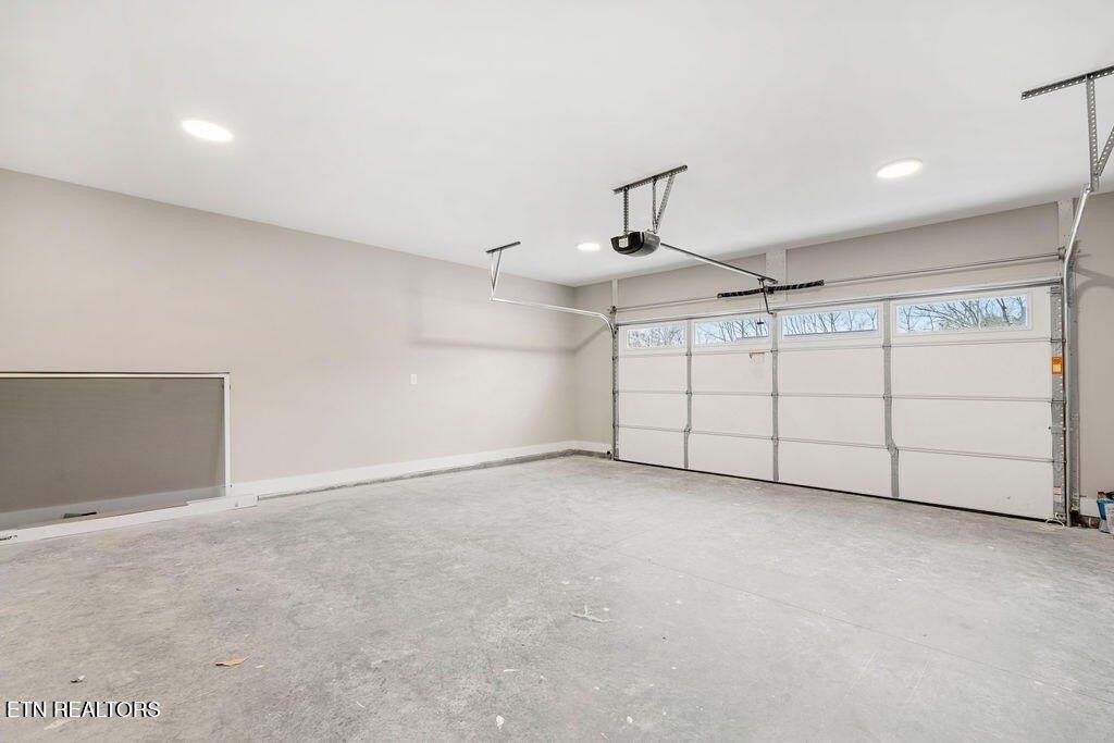 7618 Drake Lane. Knoxville, TN 37924
