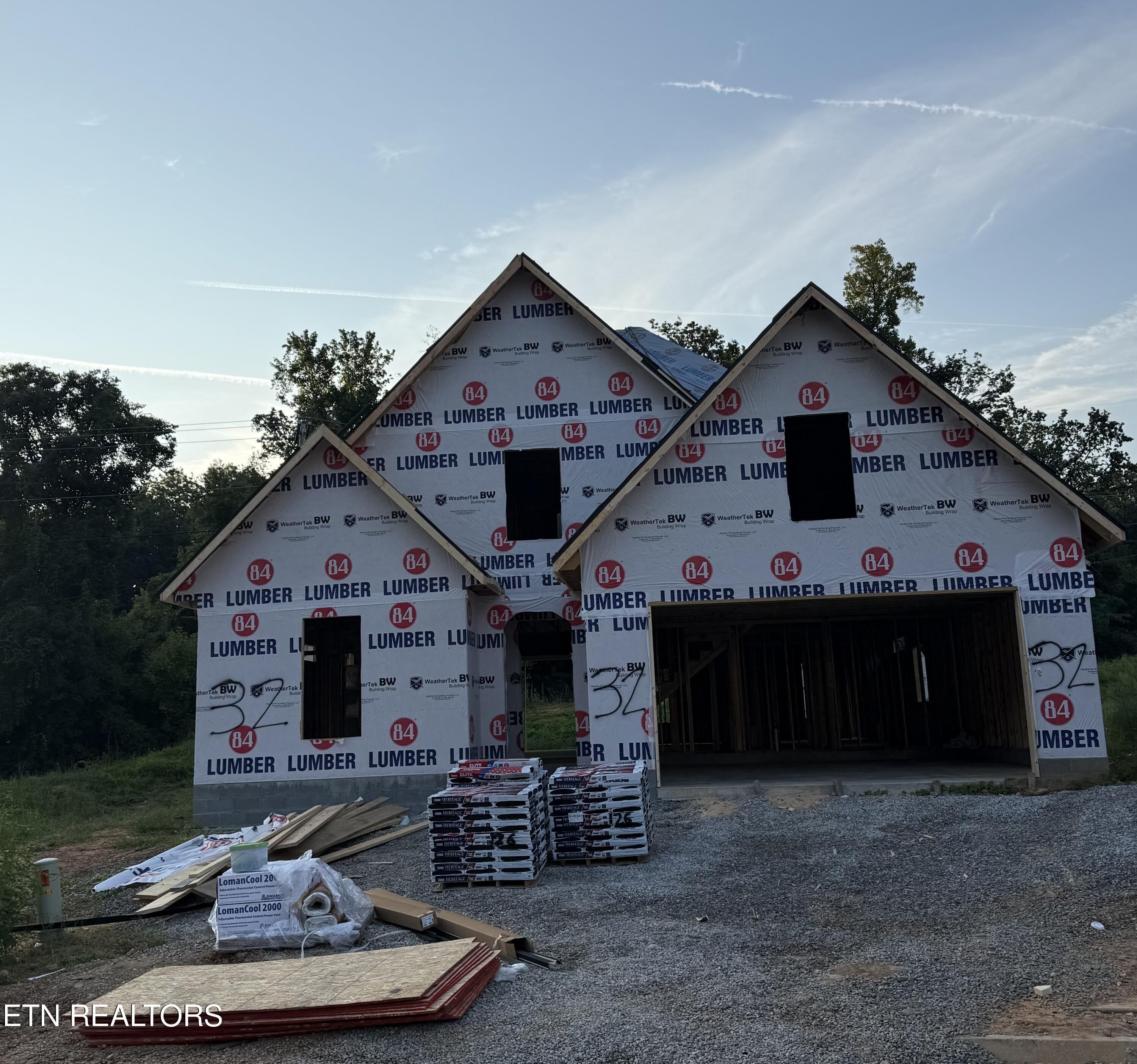 1144 Chardonnay Lane. Knoxville, TN 37932