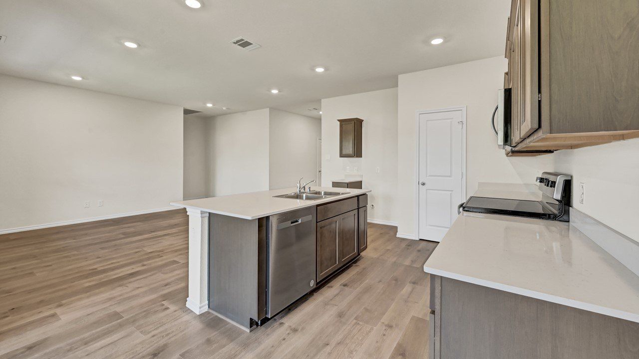 3058 Hidden Valley Drive. Lindale, TX 75771