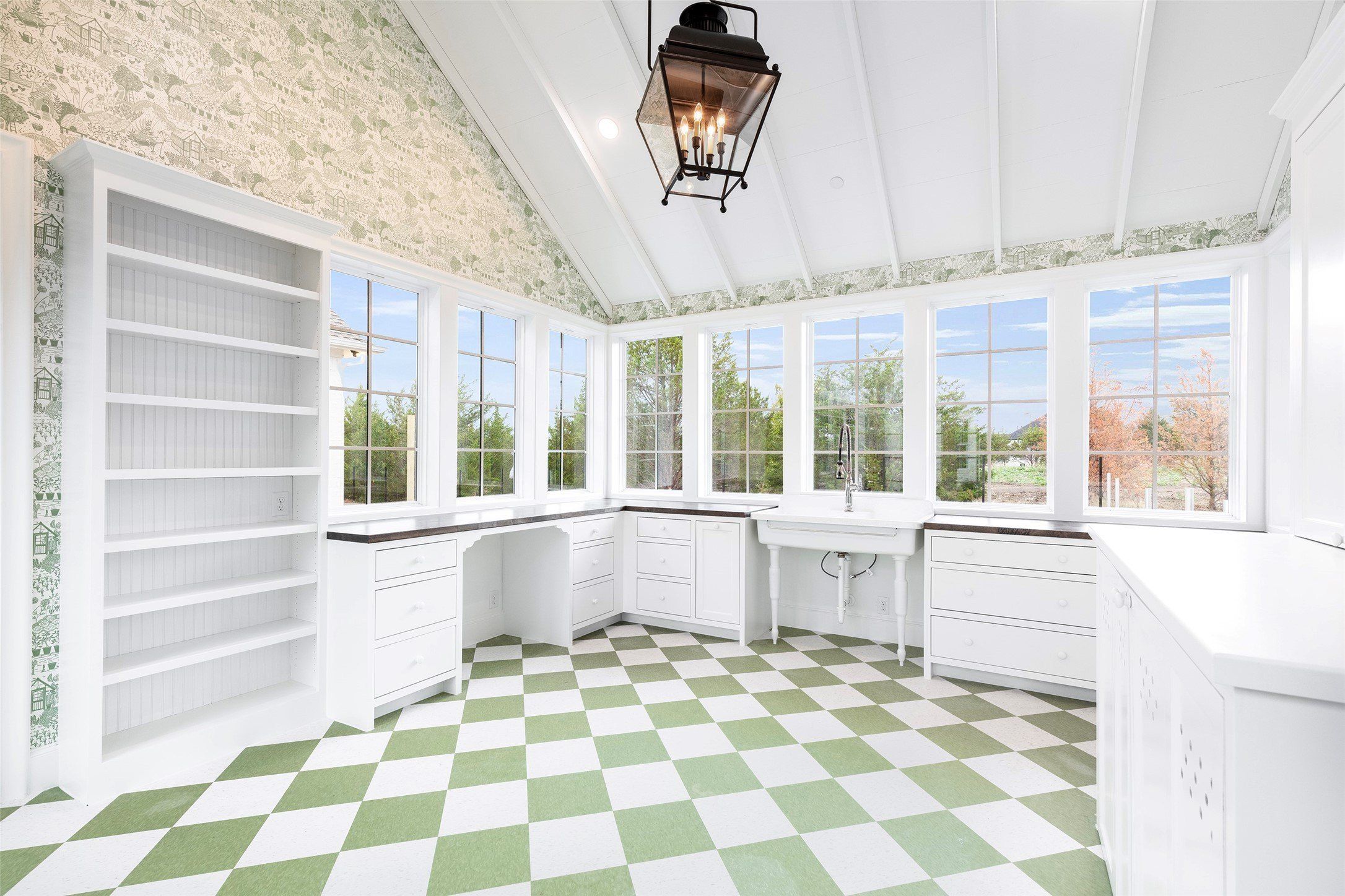 618 Pike Road. Gunter, TX 75058