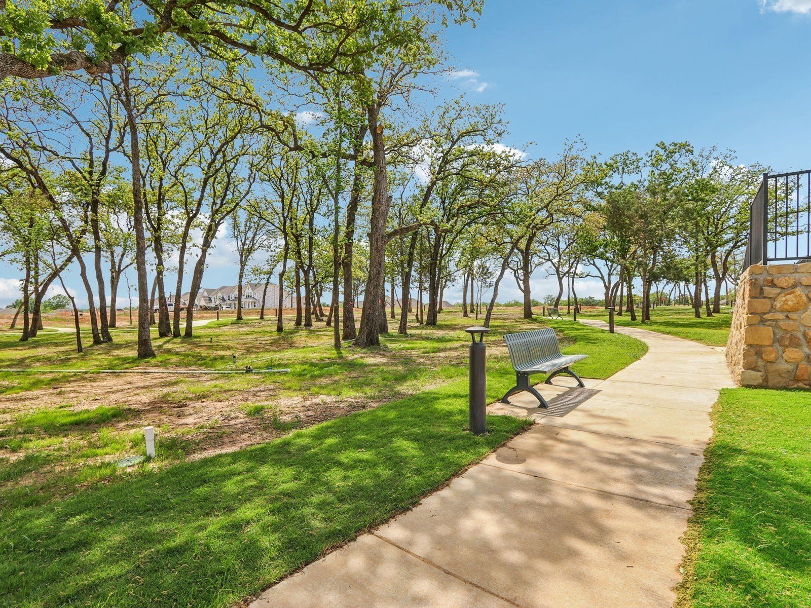 2709 Kobuk Drive. Corinth, TX 76210