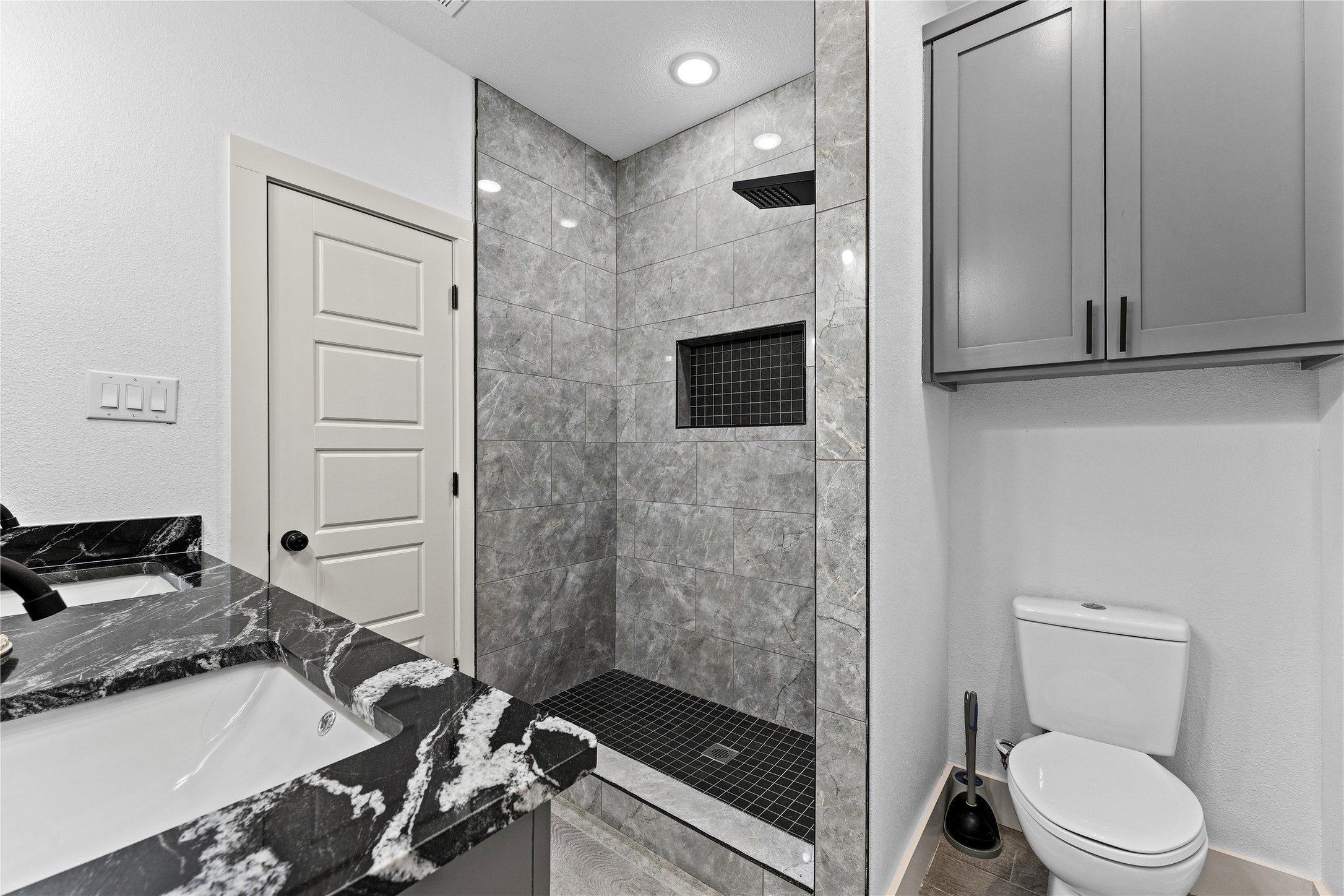 510 Don Lane. Itasca, TX 76055