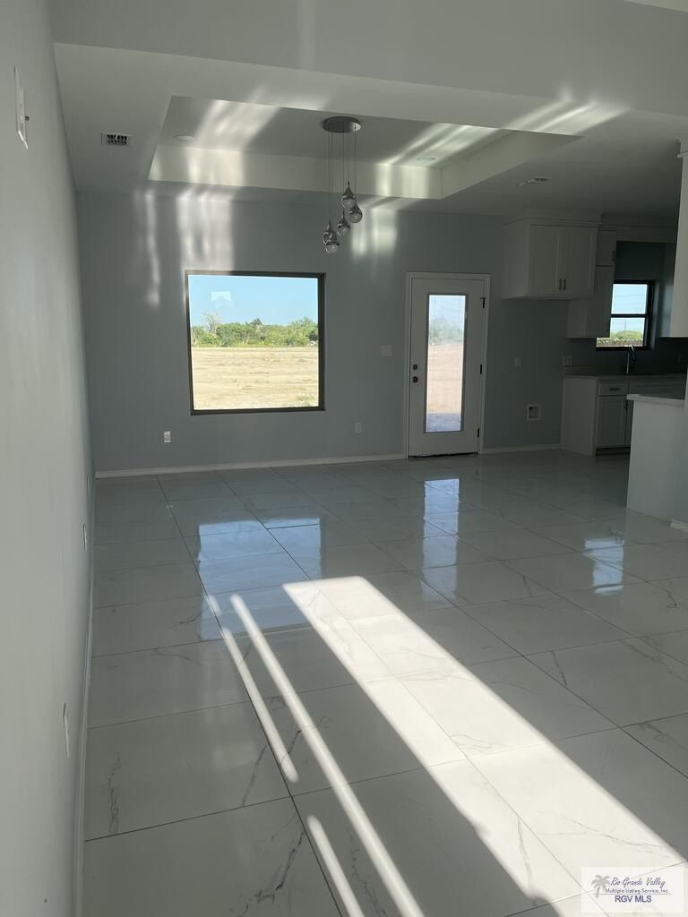 2433 Calle Moreno. Brownsville, TX 78521