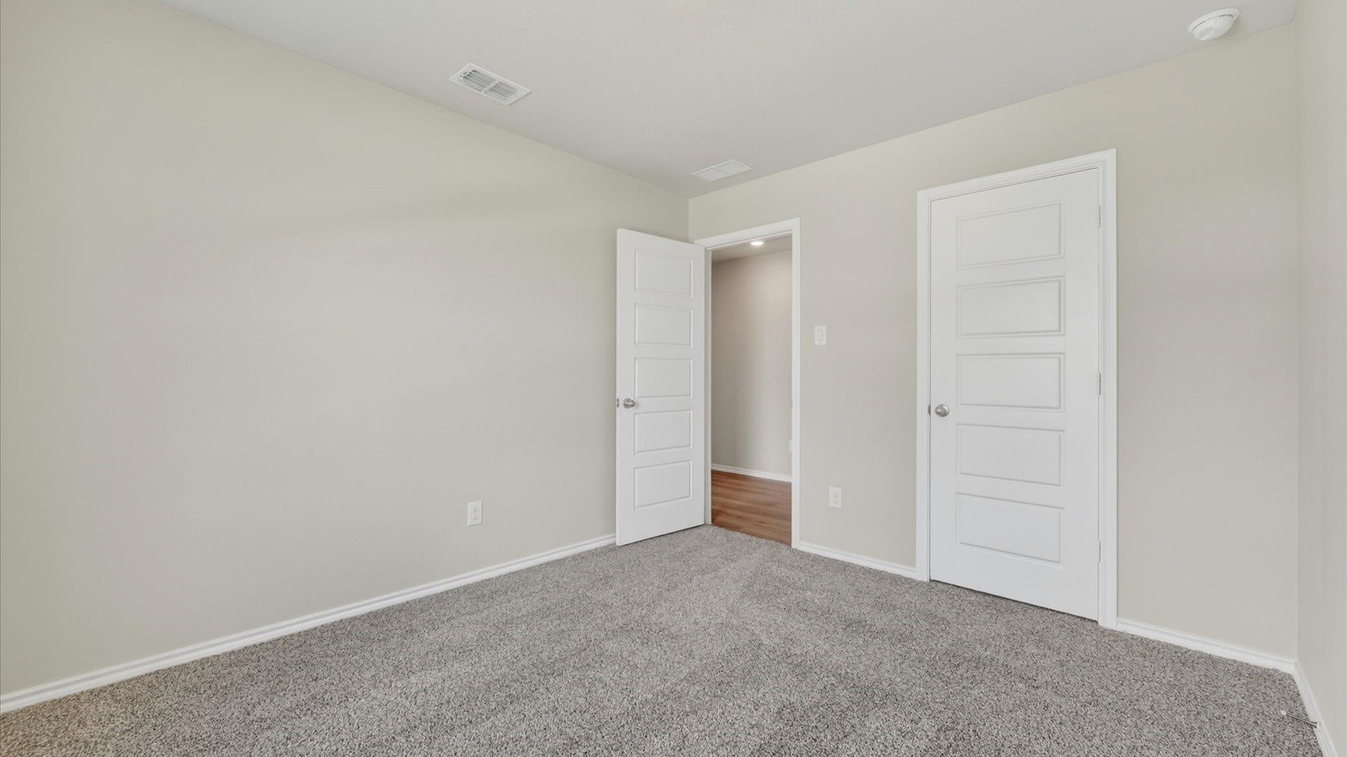 10321 Mayhew Street. Fort Worth, TX 76140