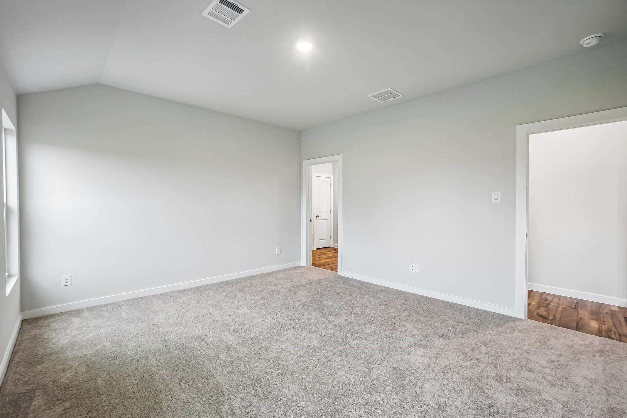 3563 Bronze Oak Terrace. Dallas, TX 75253