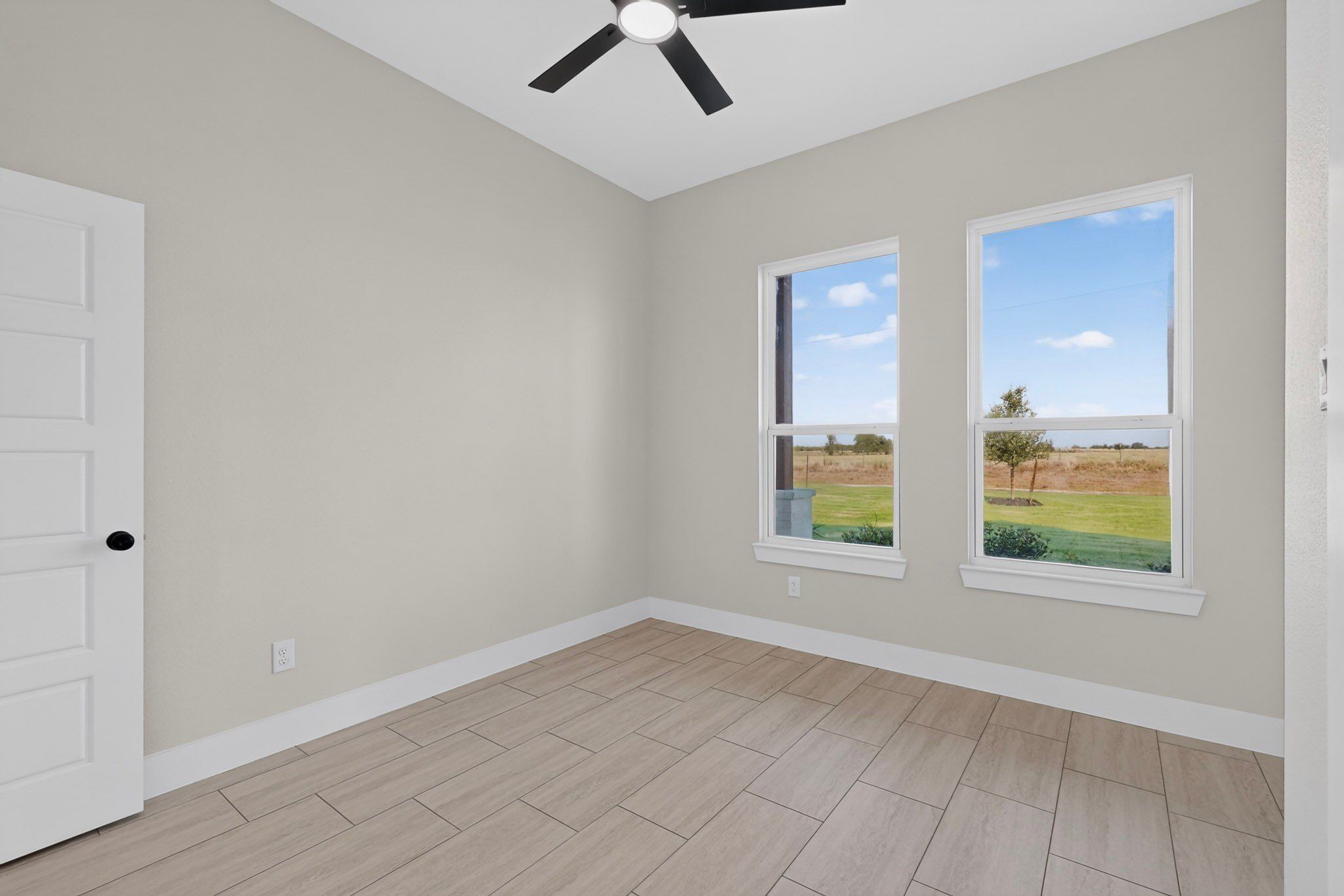 14766 Cr355. Terrell, TX 75160