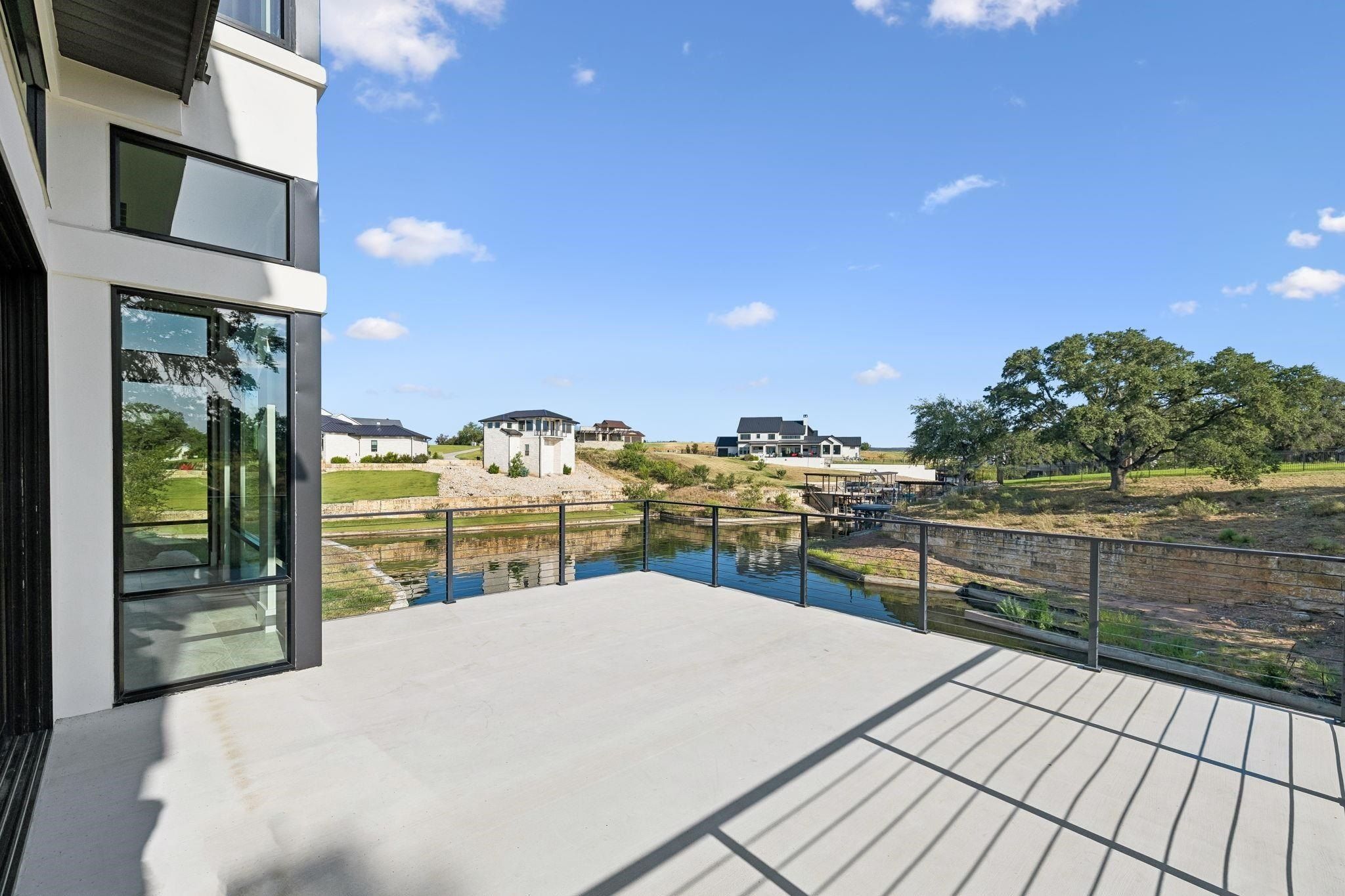 116 Houdini Way. Kingsland, TX 78639