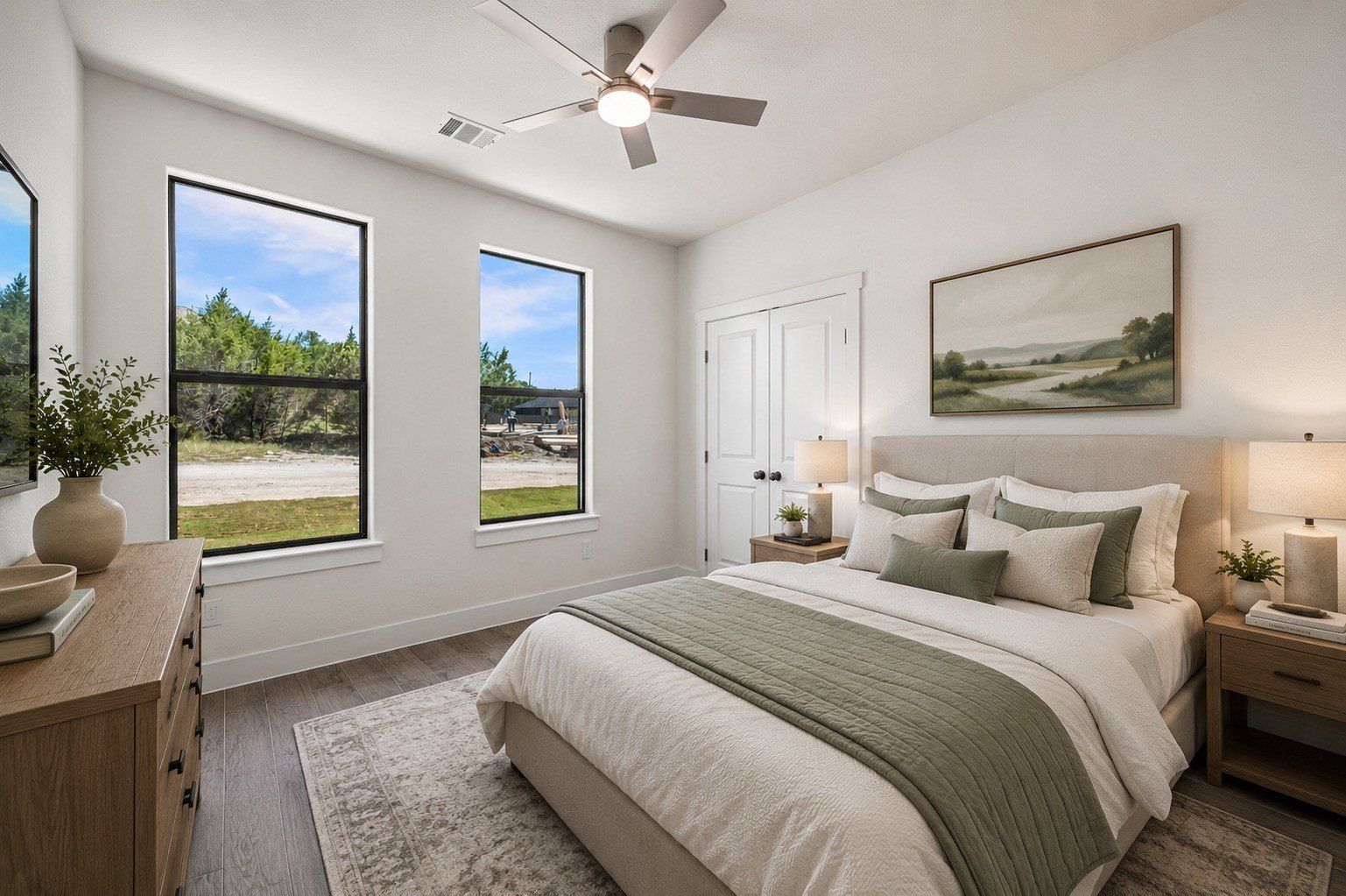 2628 White Rock Drive. Granbury, TX 76048