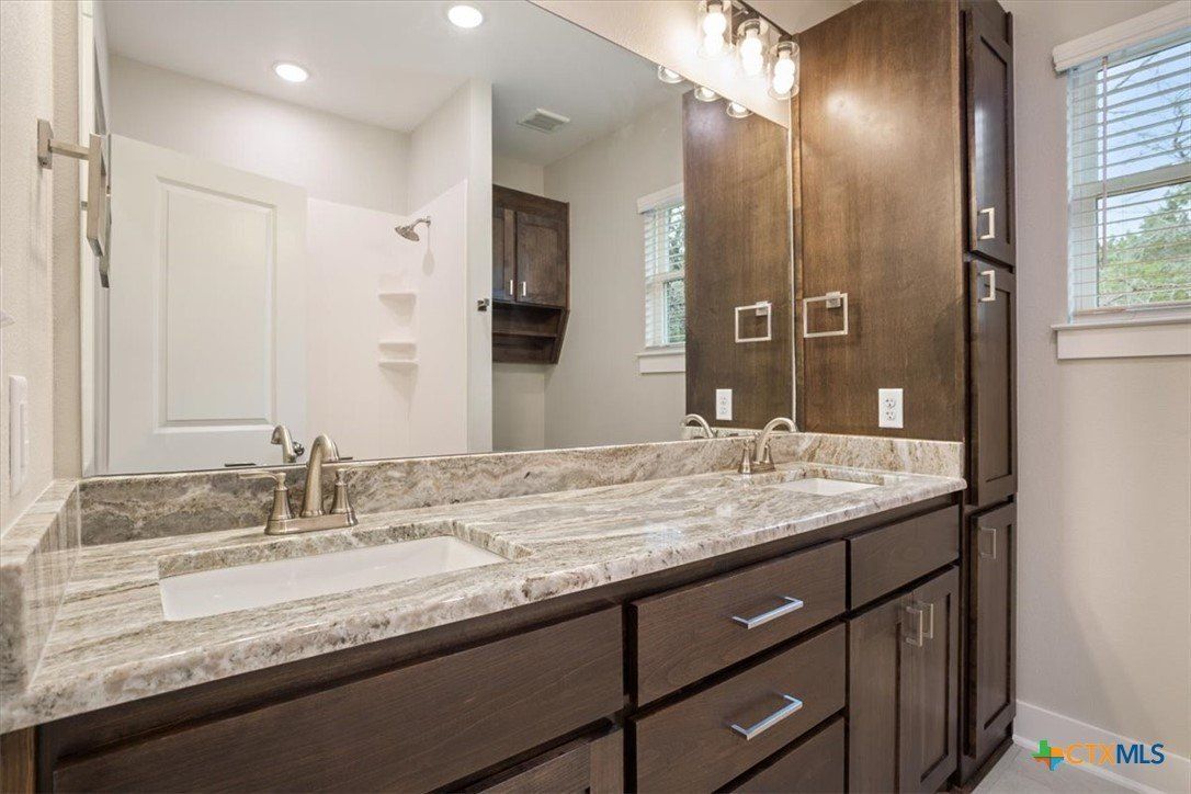 16022 Charlya Drive. Temple, TX 76502
