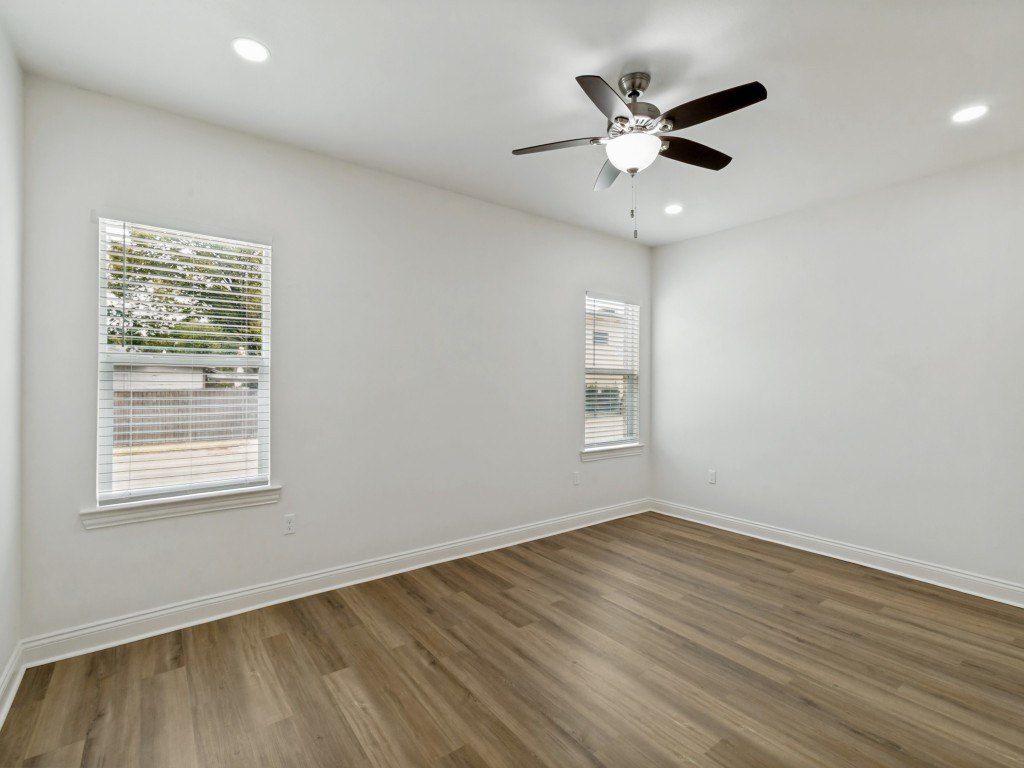 2650 Southland Street. Dallas, TX 75215