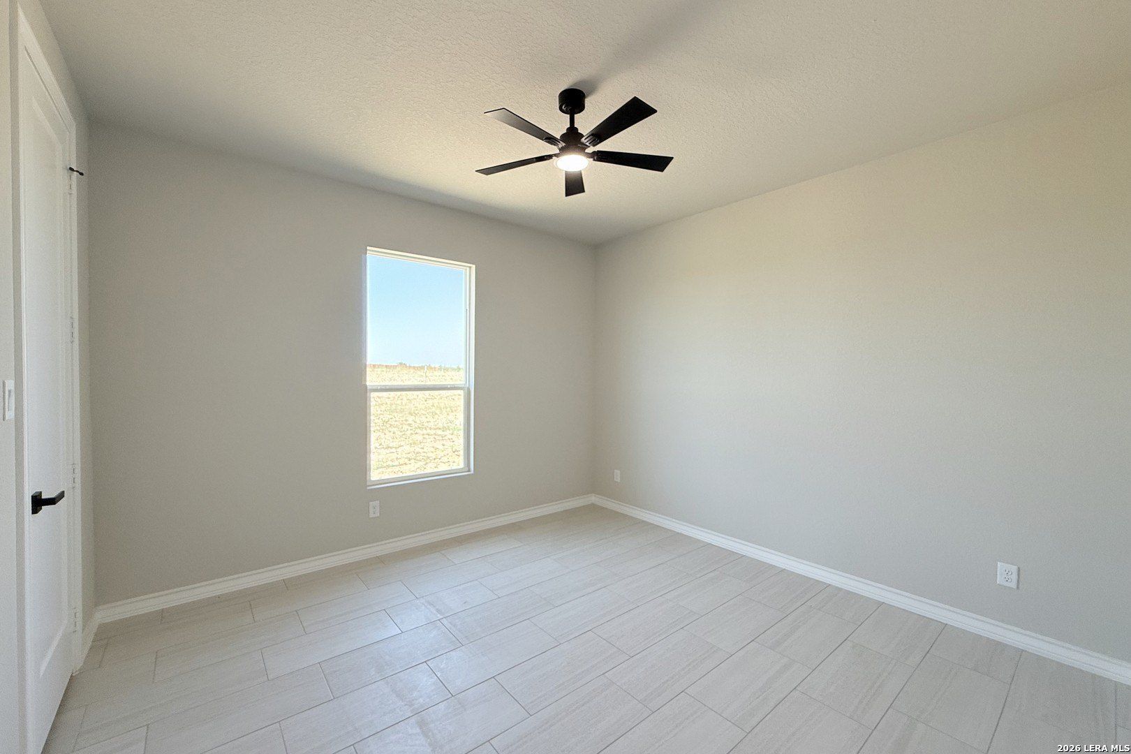 124 Camino Verde Ct. La Vernia, TX 78121