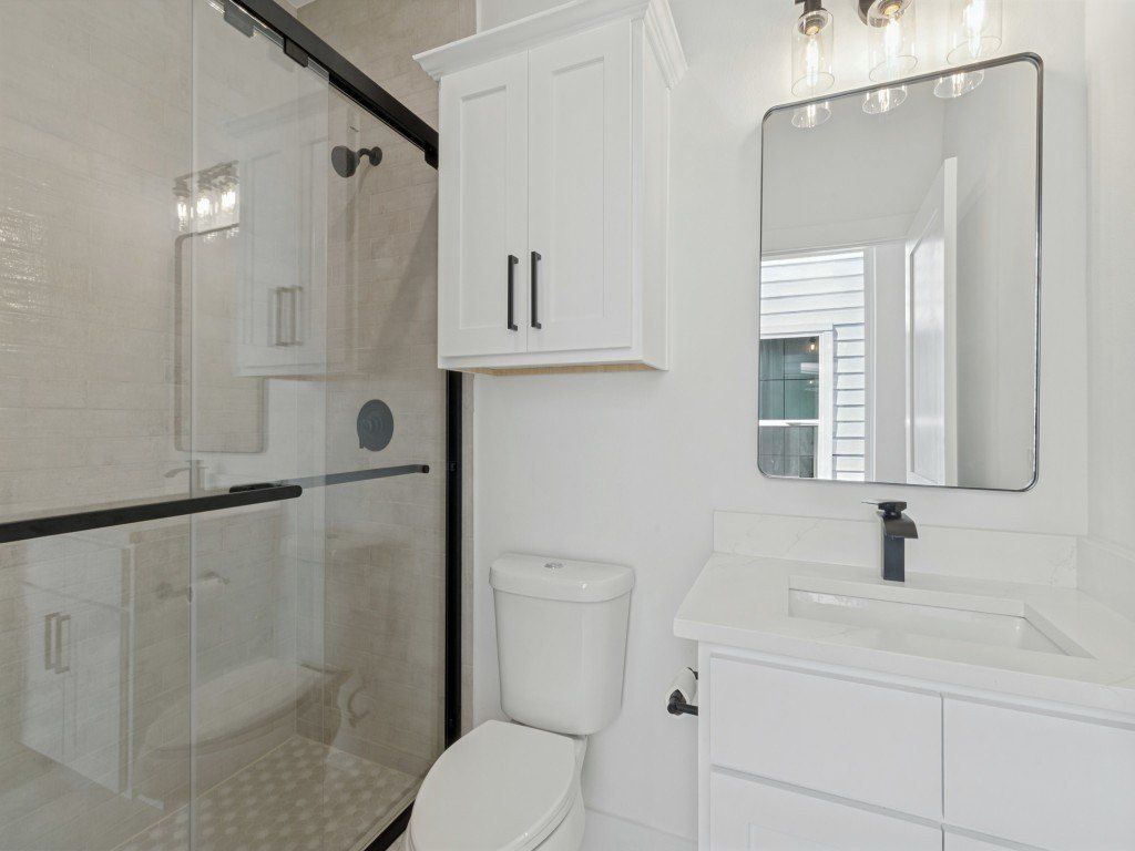 2206 Dyson Street. Dallas, TX 75215