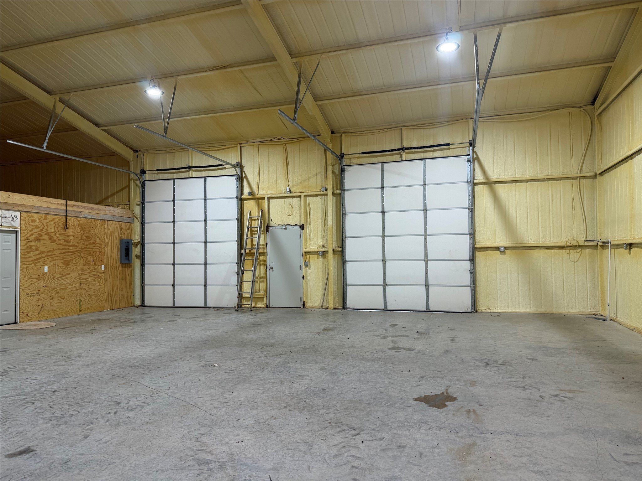 1368 County Road 45080. Powderly, TX 75473