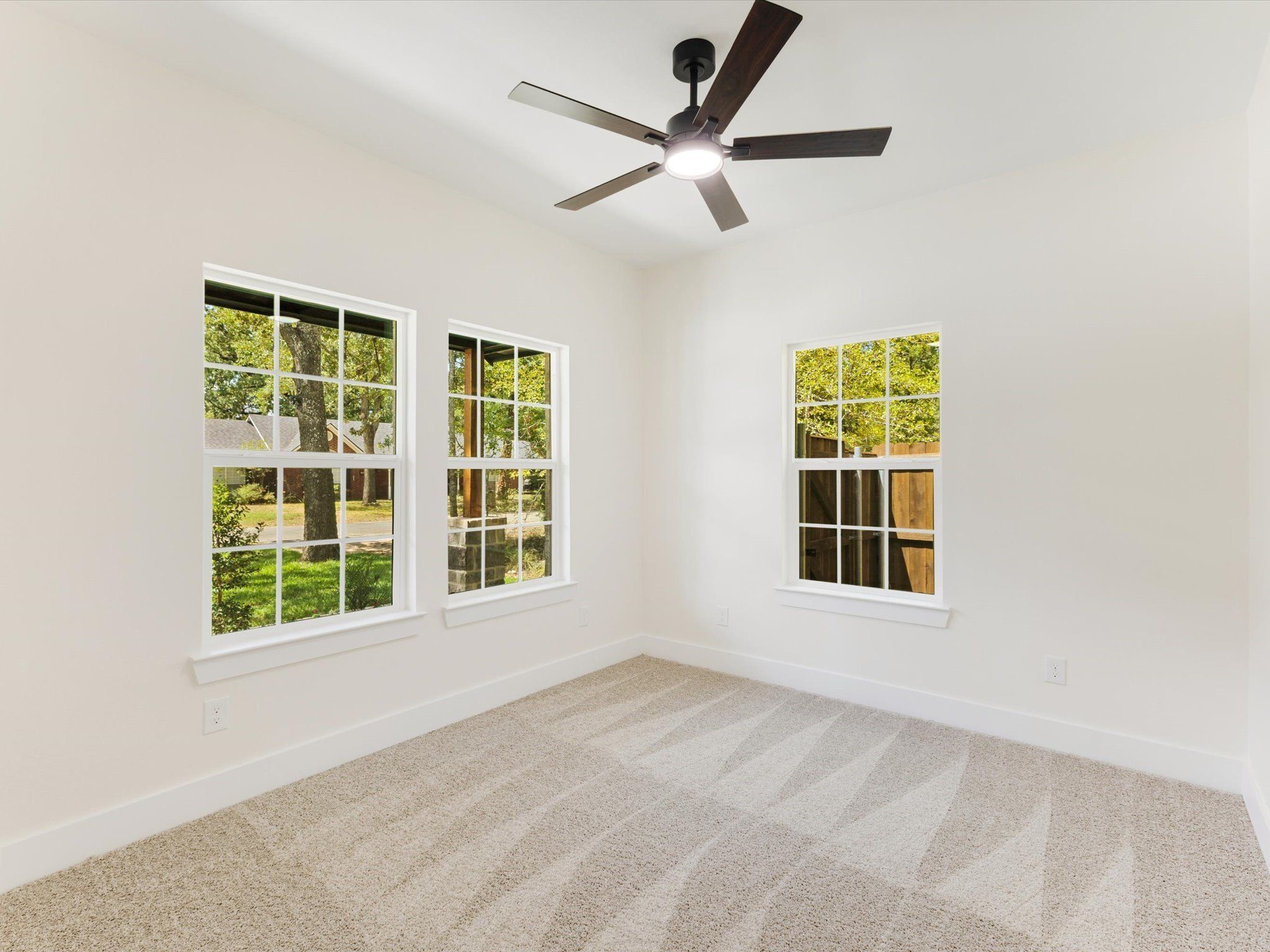 104 Parkside Drive. Trinidad, TX 75163