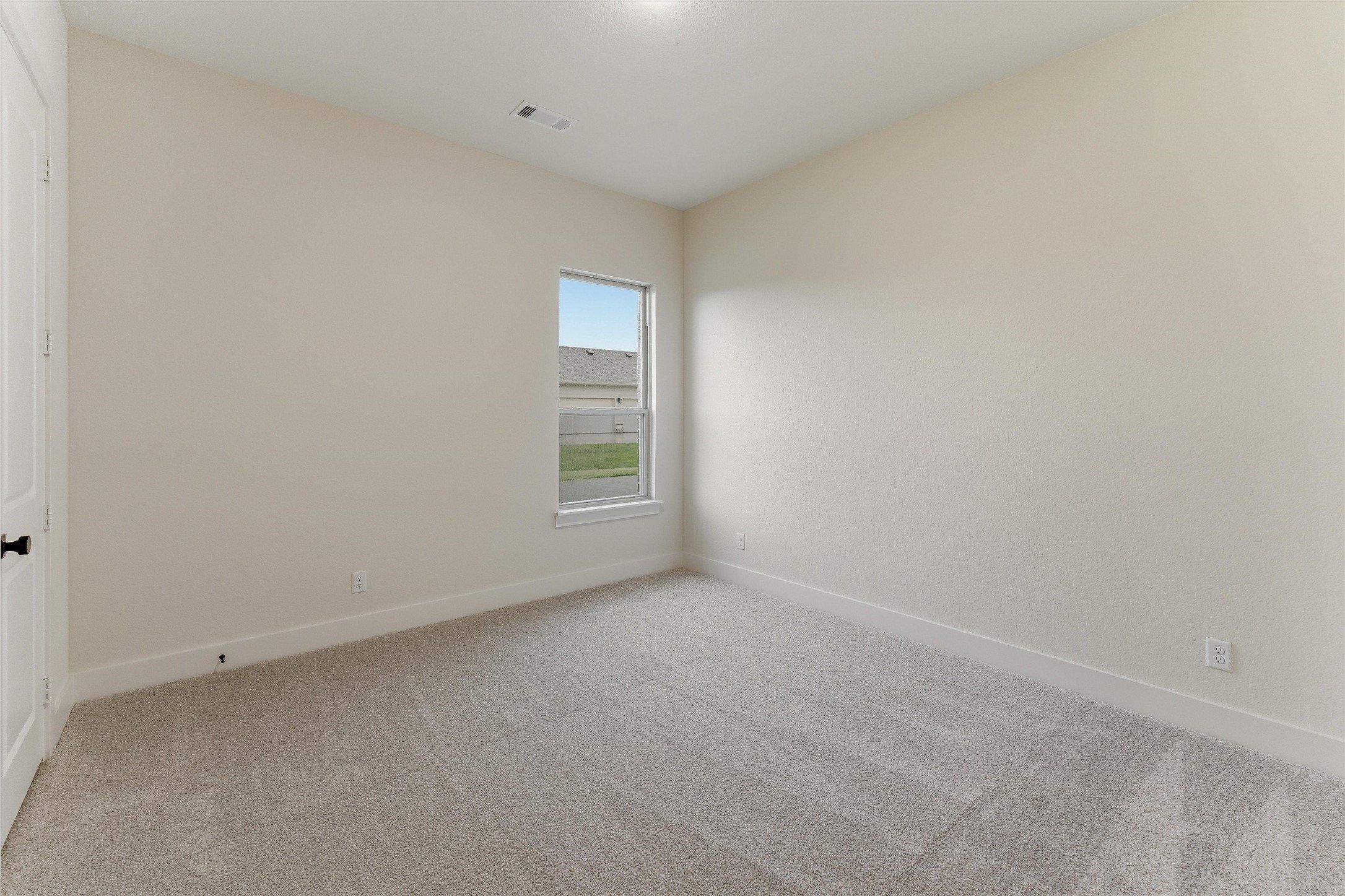 2208 Continent Court. Krum, TX 76249