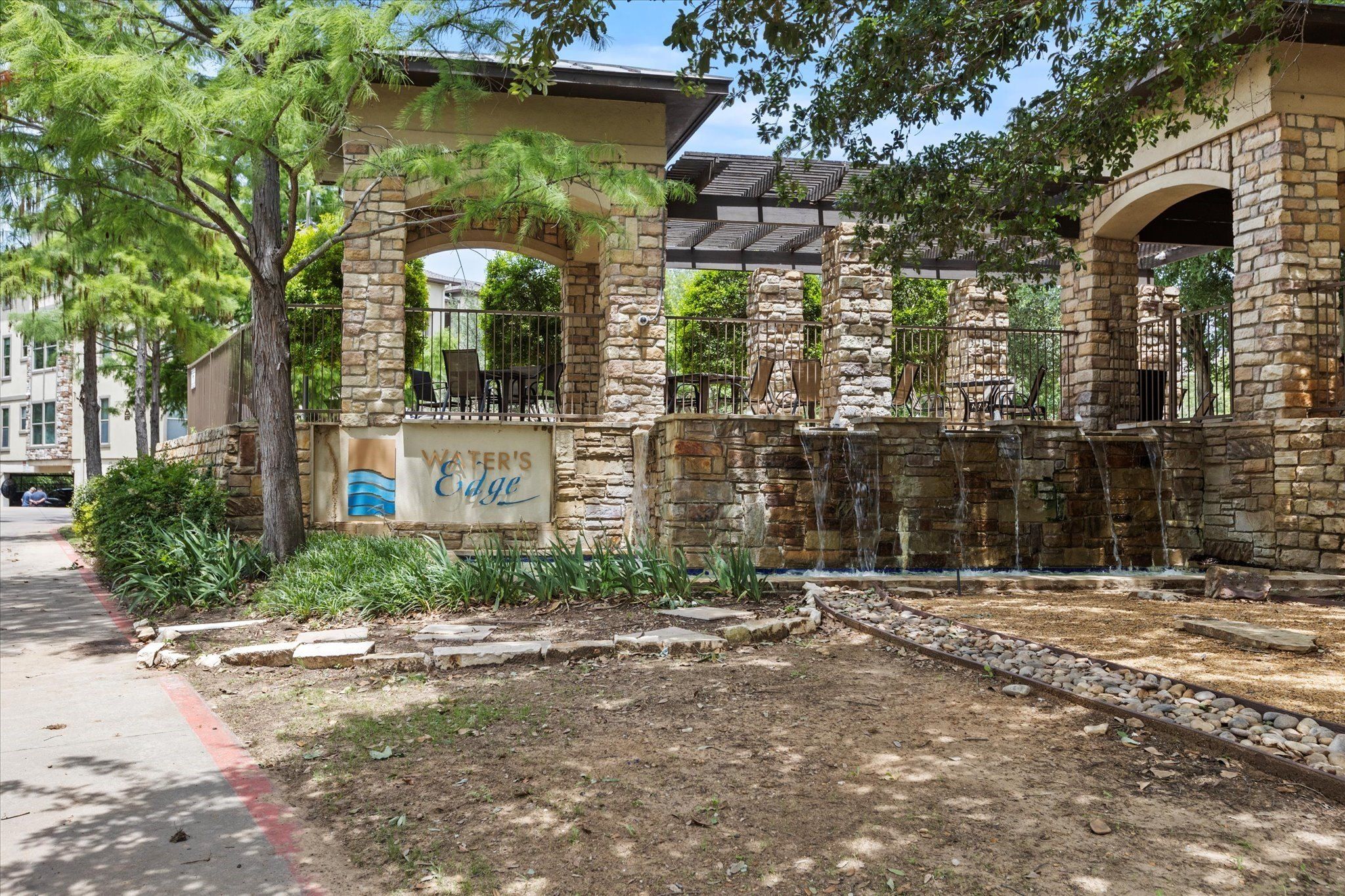 436 Waterscape Drive. Hickory Creek, TX 75065